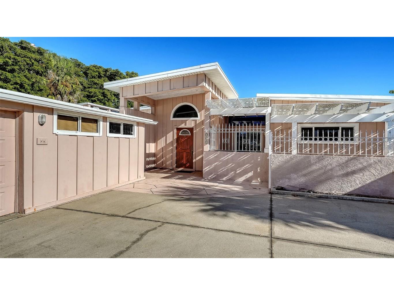 355 S Shore Drive Sarasota FL 34234 A4671767 image4