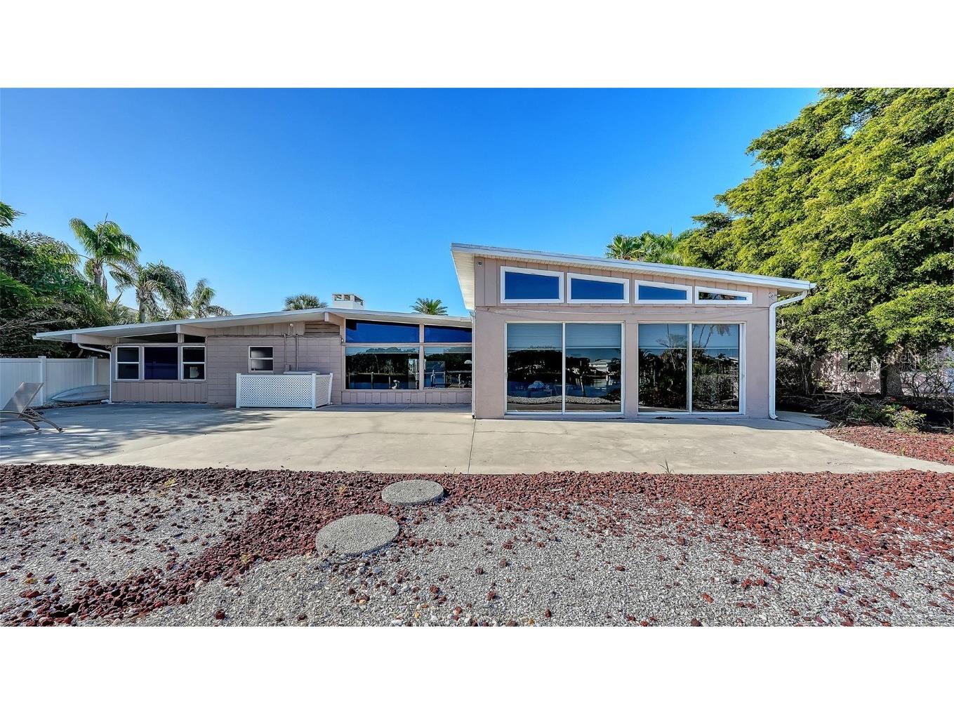 355 S Shore Drive Sarasota FL 34234 A4671767 image6