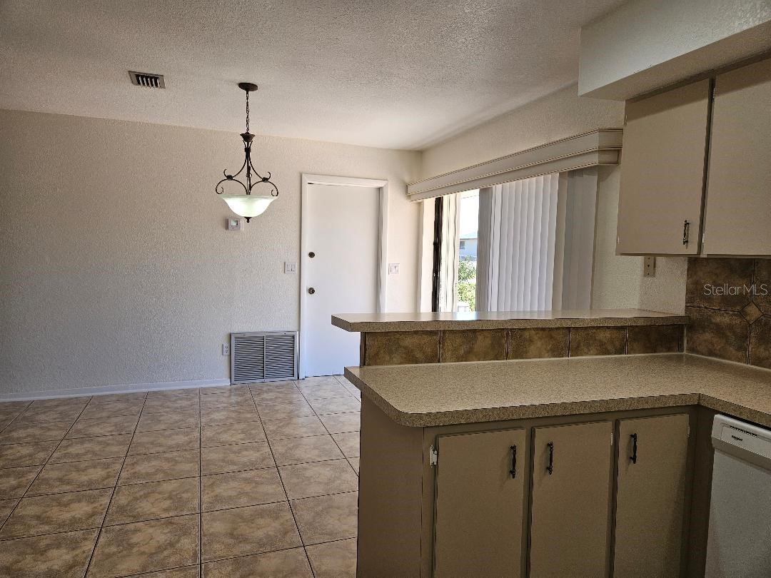 355 Spring Lake Boulevard NW Port Charlotte FL 33952 C7526261 image10