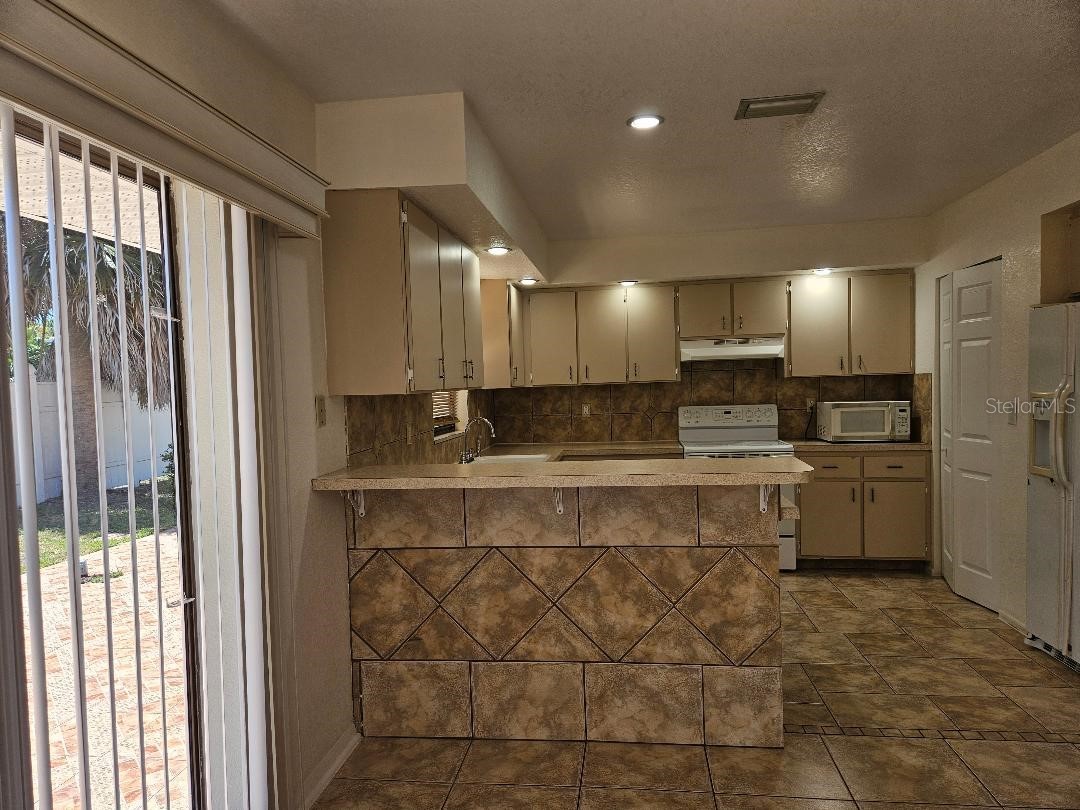355 Spring Lake Boulevard NW Port Charlotte FL 33952 C7526261 image26