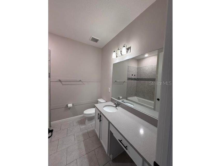 3550 74th Avenue Circle E Sarasota FL 34243 - COMMUNITY POND A4699601 image11