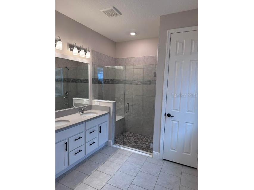3550 74th Avenue Circle E Sarasota FL 34243 - COMMUNITY POND A4699601 image14
