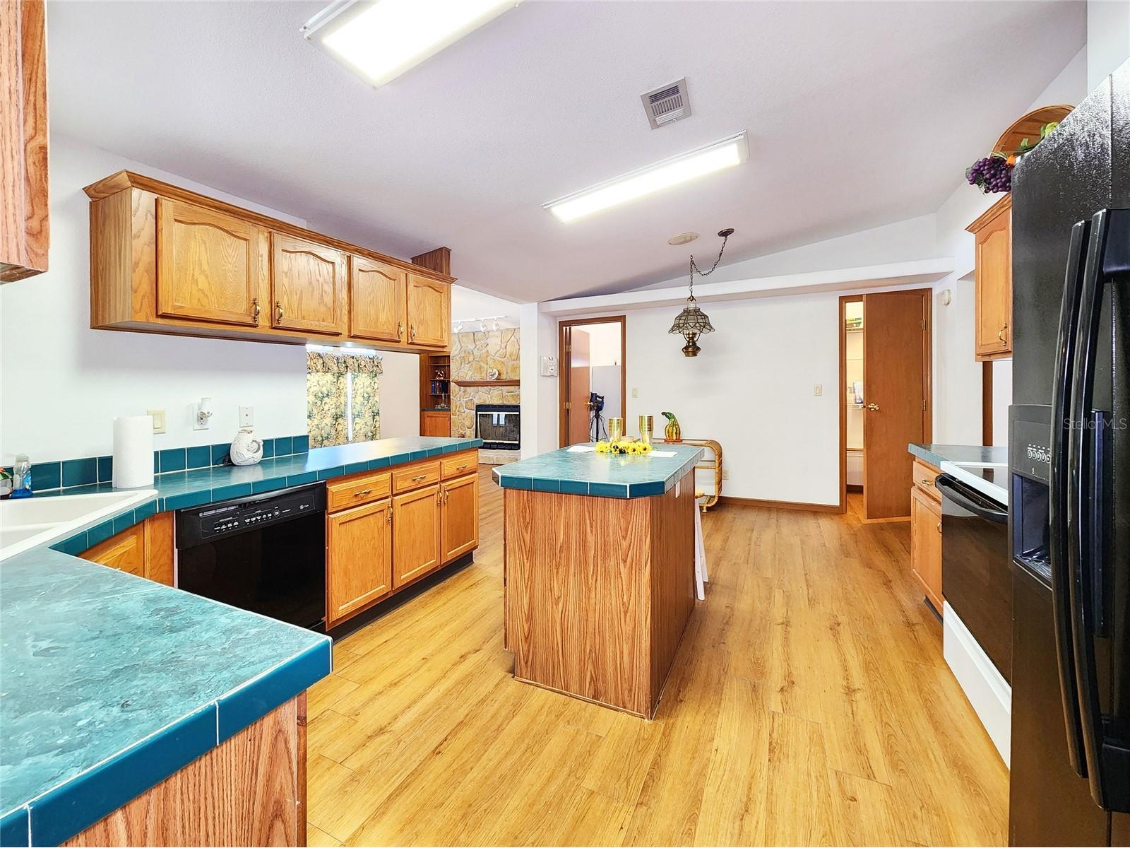 3550 Coats Road Zephyrhills FL 33541 TB8362008 image21