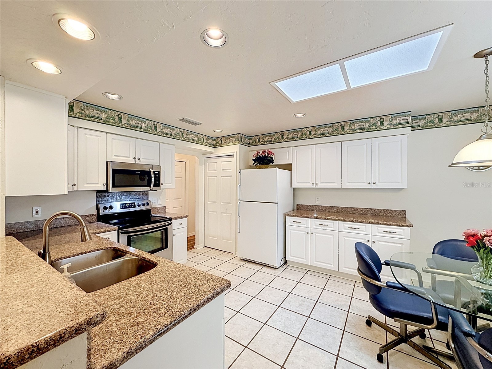 3550 Nw 46th Ter Gainesville FL 32606 W7886076 image8