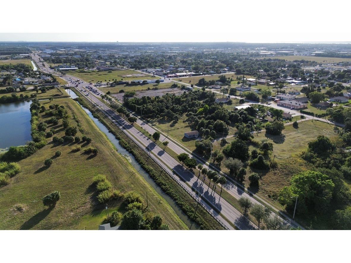 3550 S Grimsley Court Fort Myers FL 33916 O6372288 image4