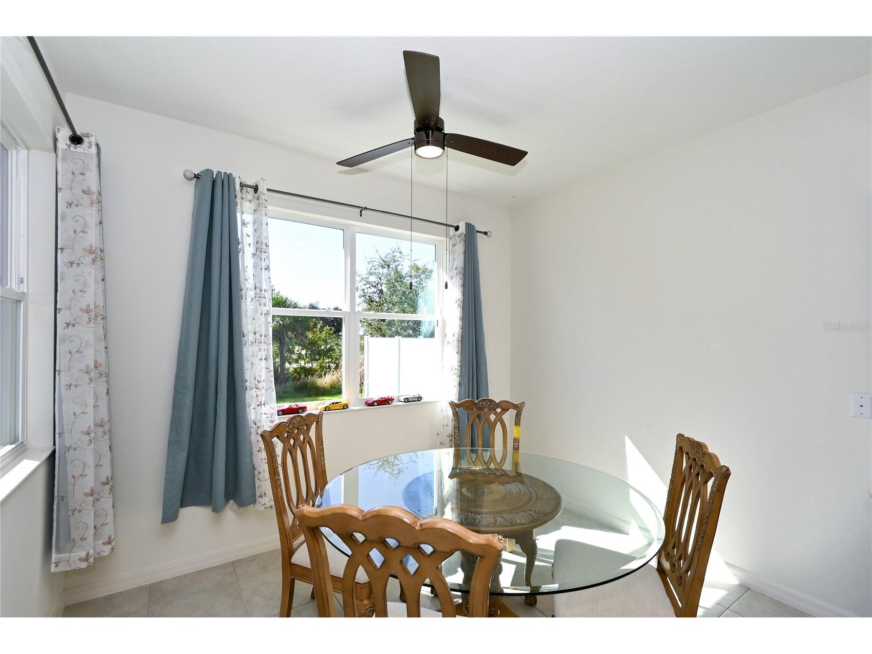 3551 74th Avenue Circle E Sarasota FL 34243 A4690564 image16