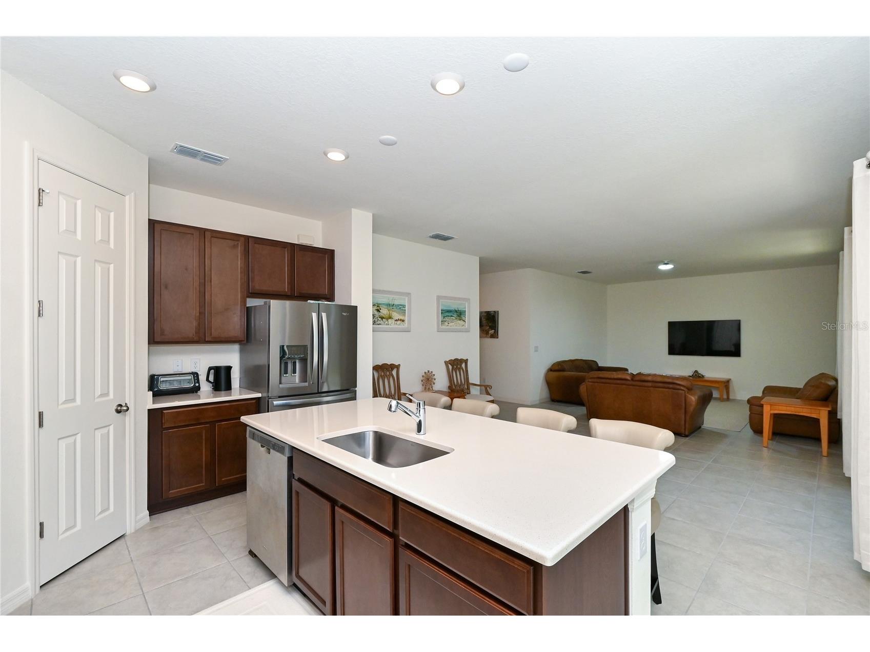 3551 74th Avenue Circle E Sarasota FL 34243 A4690564 image19