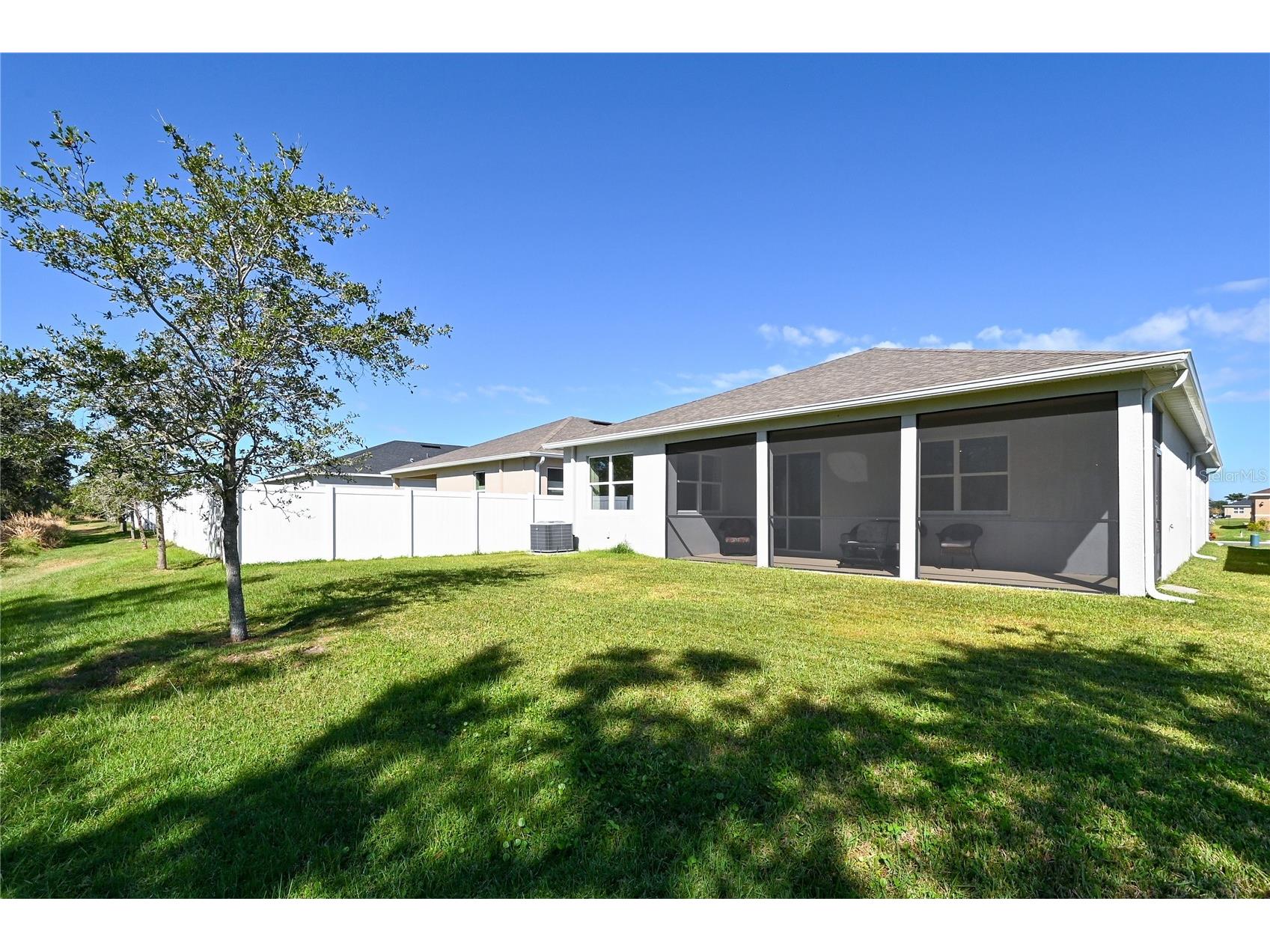 3551 74th Avenue Circle E Sarasota FL 34243 A4690564 image47