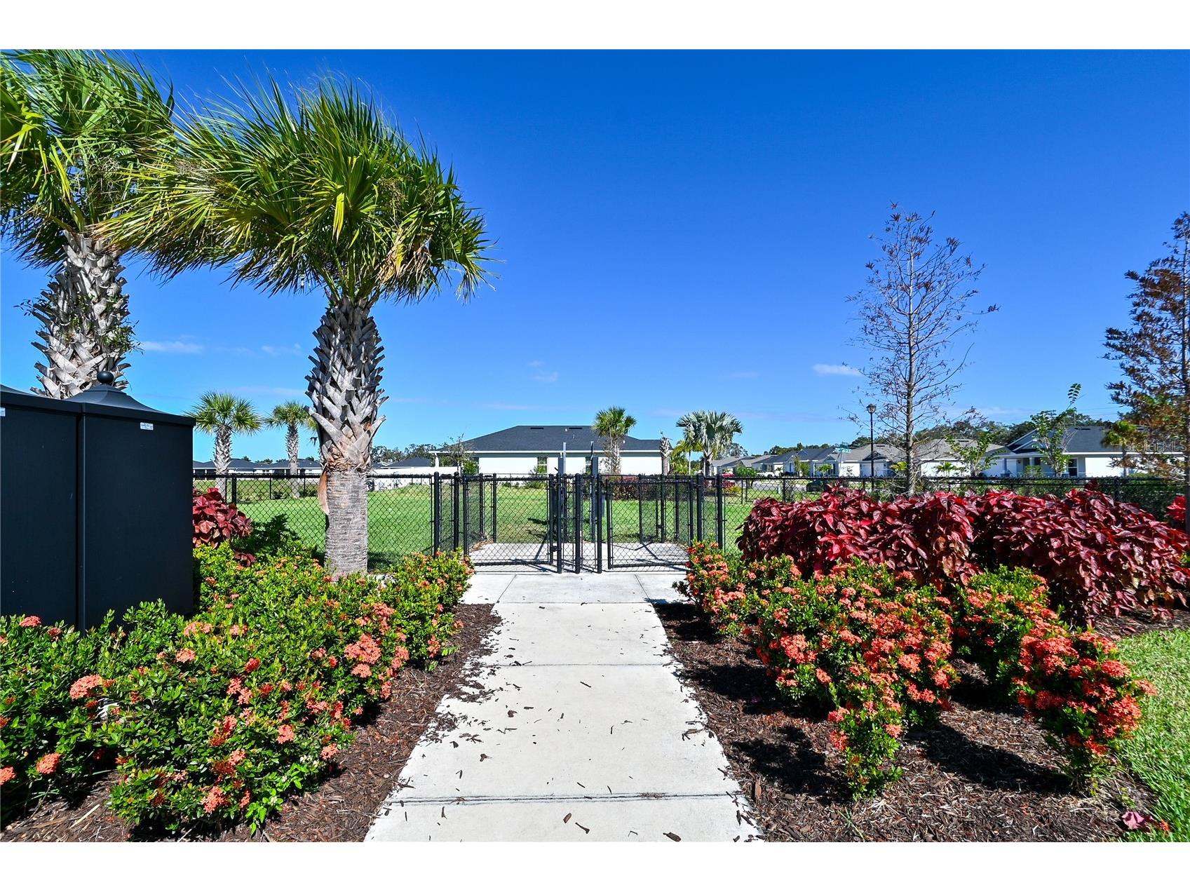 3551 74th Avenue Circle E Sarasota FL 34243 A4690564 image51