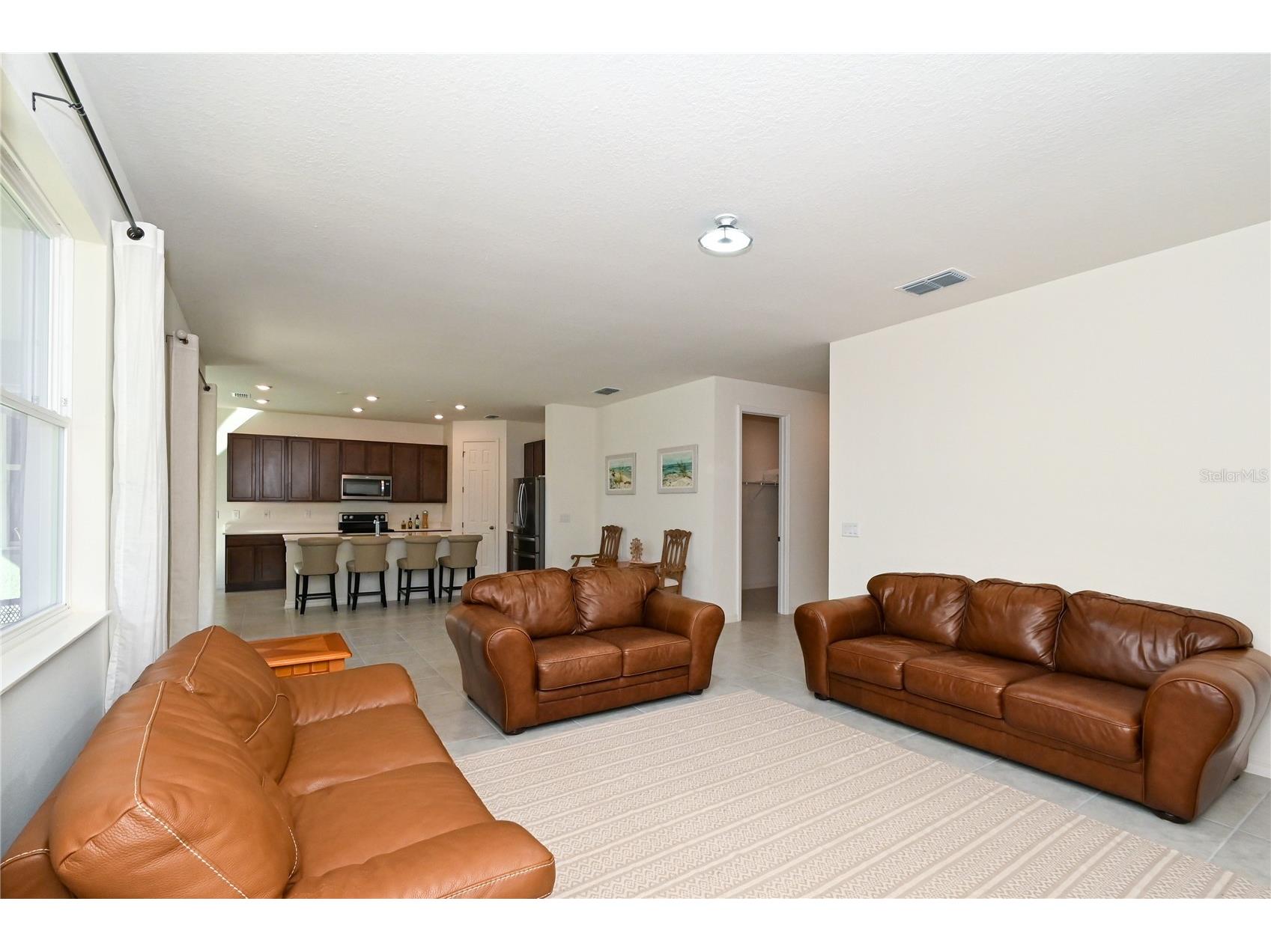 3551 74th Avenue Circle E Sarasota FL 34243 A4690564 image9