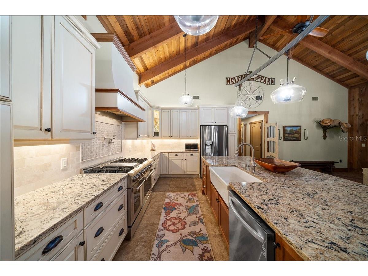 3551 E Highway 329 Anthony FL 32617 OM719291 image22