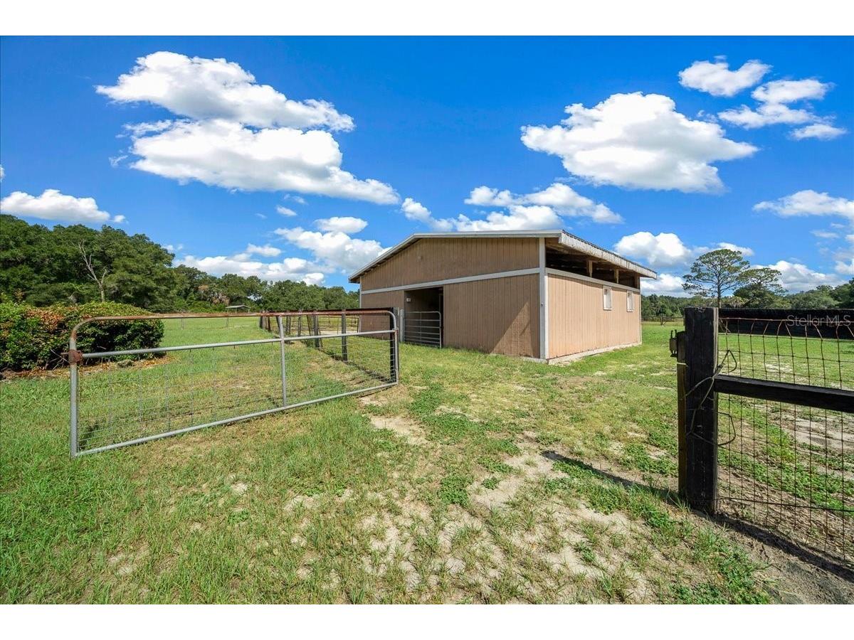 3551 NE 120th Street Anthony FL 32617 OM728472 image30