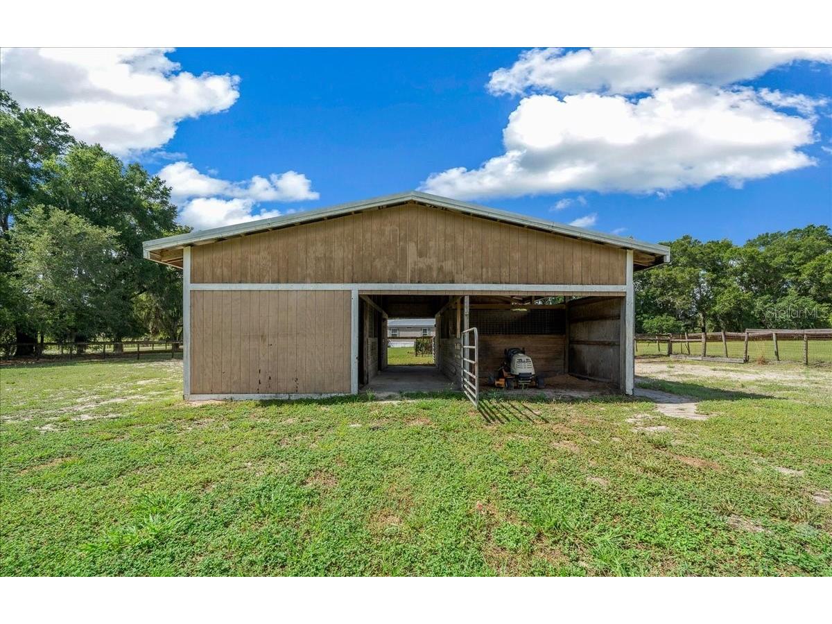 3551 NE 120th Street Anthony FL 32617 OM728472 image37