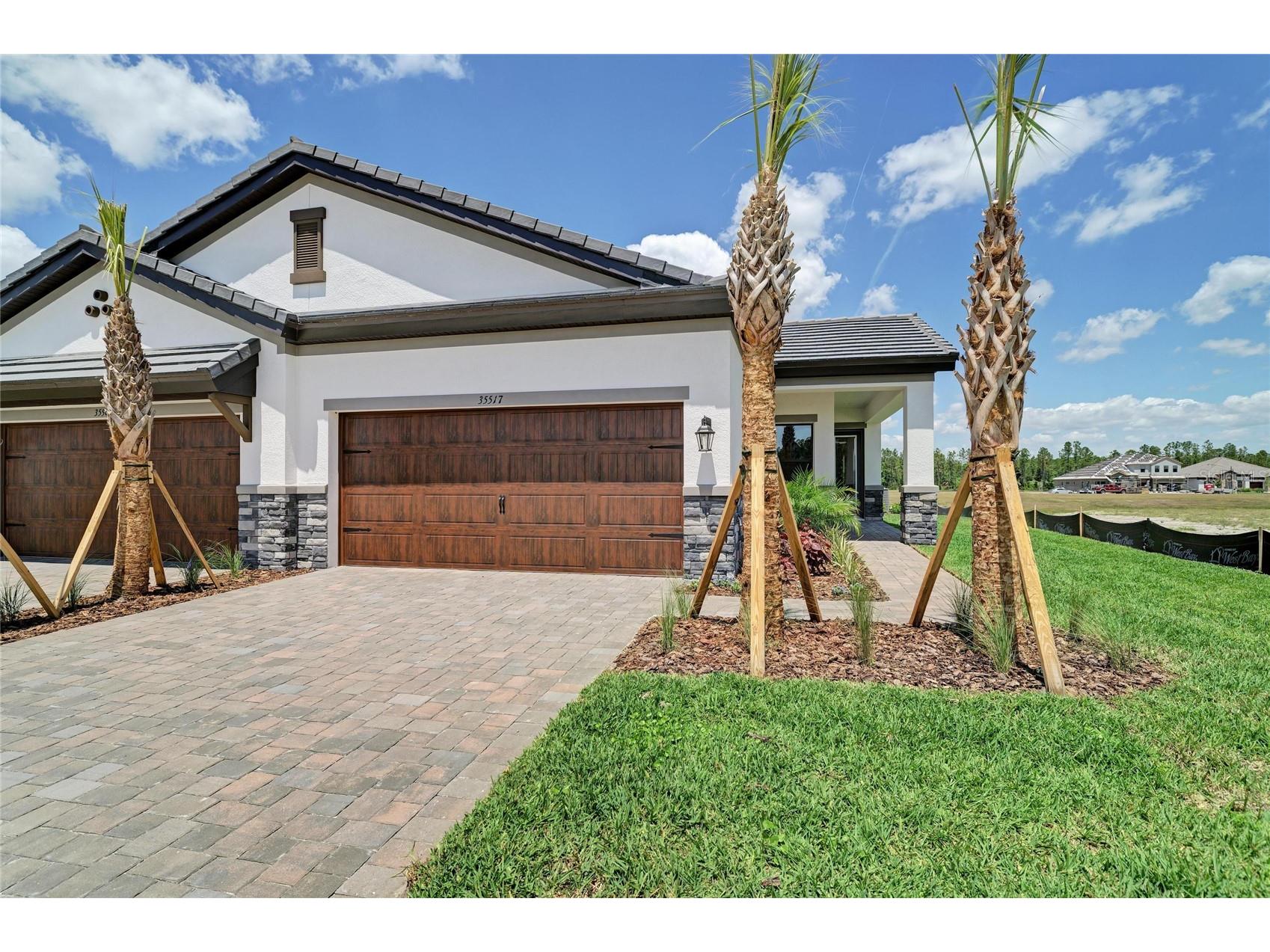35517 Stableton Lane Zephyrhills FL 33541 TB8470673 image1