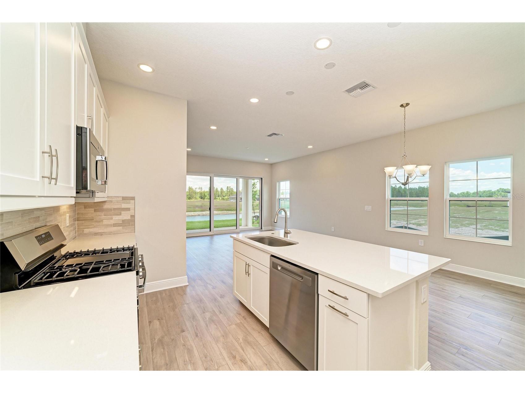 35517 Stableton Lane Zephyrhills FL 33541 TB8470673 image15