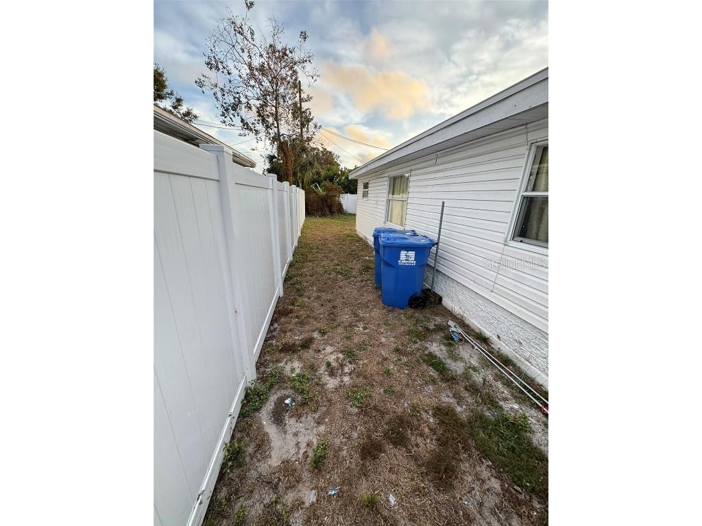 3552 38th Avenue N Saint Petersburg FL 33713 TB8451757 image24
