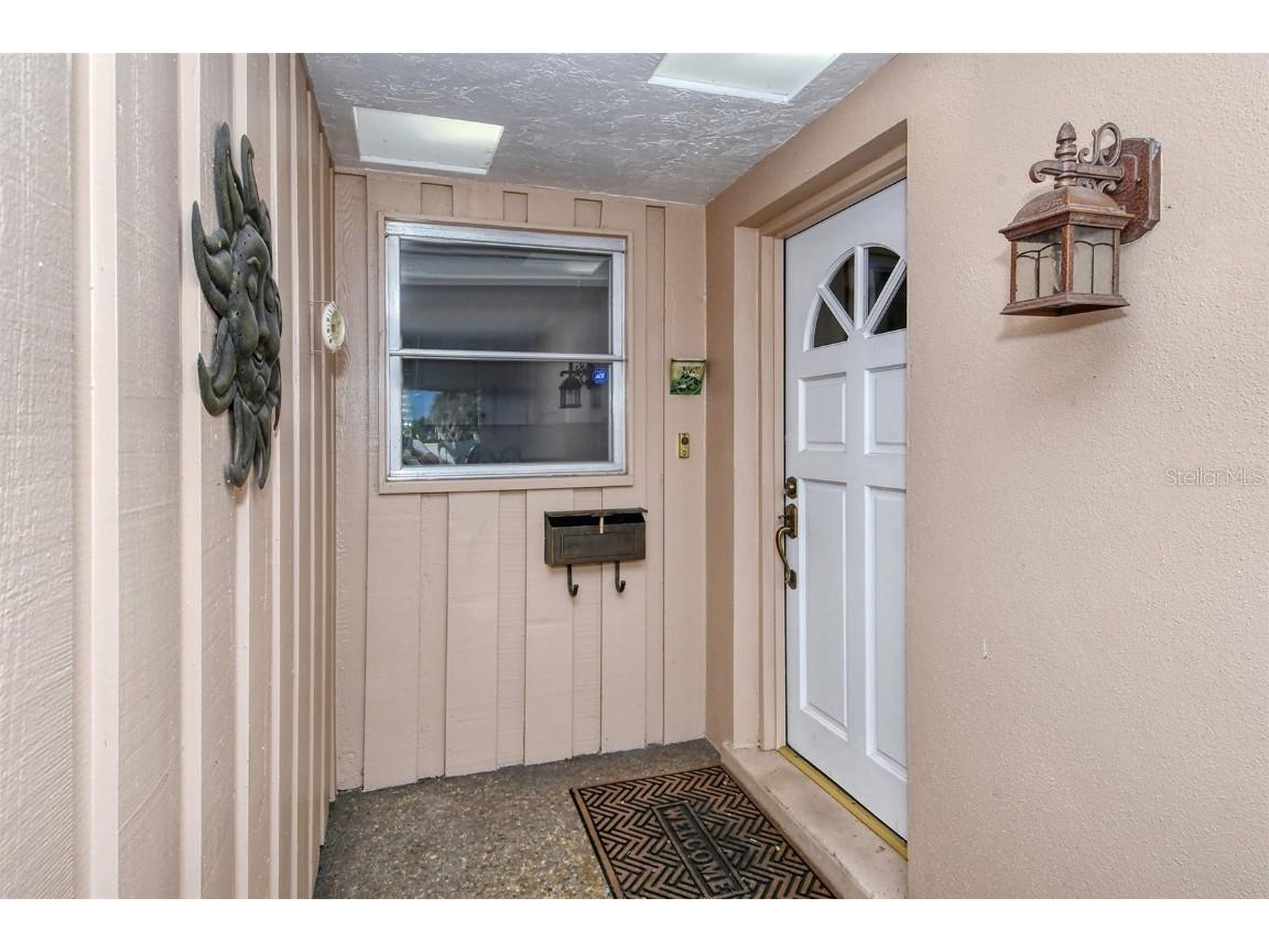 3552 Medford Lane #1102 Sarasota FL 34239 A4560234 image1