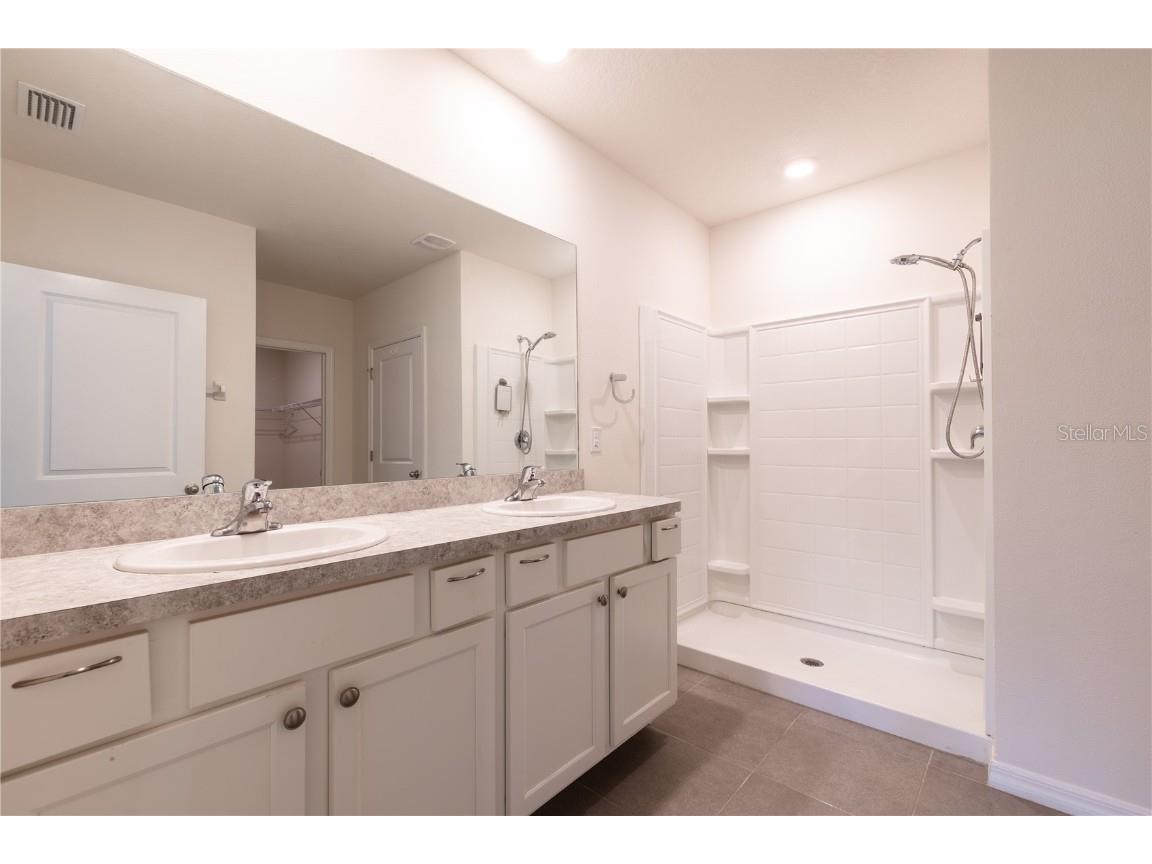 35525 Stella Vast Drive Zephyrhills FL 33541 TB8432783 image40