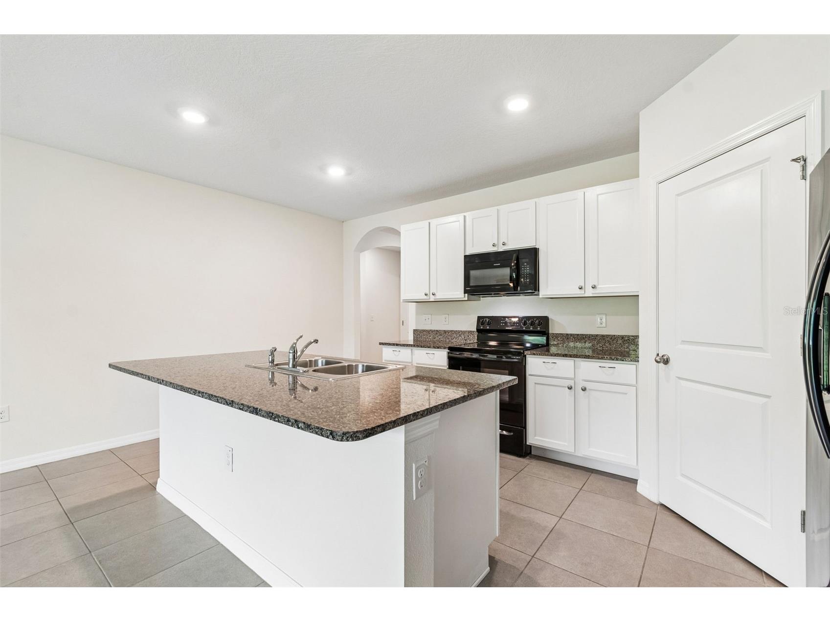 35525 Stella Vast Drive Zephyrhills FL 33541 TB8517751 image23