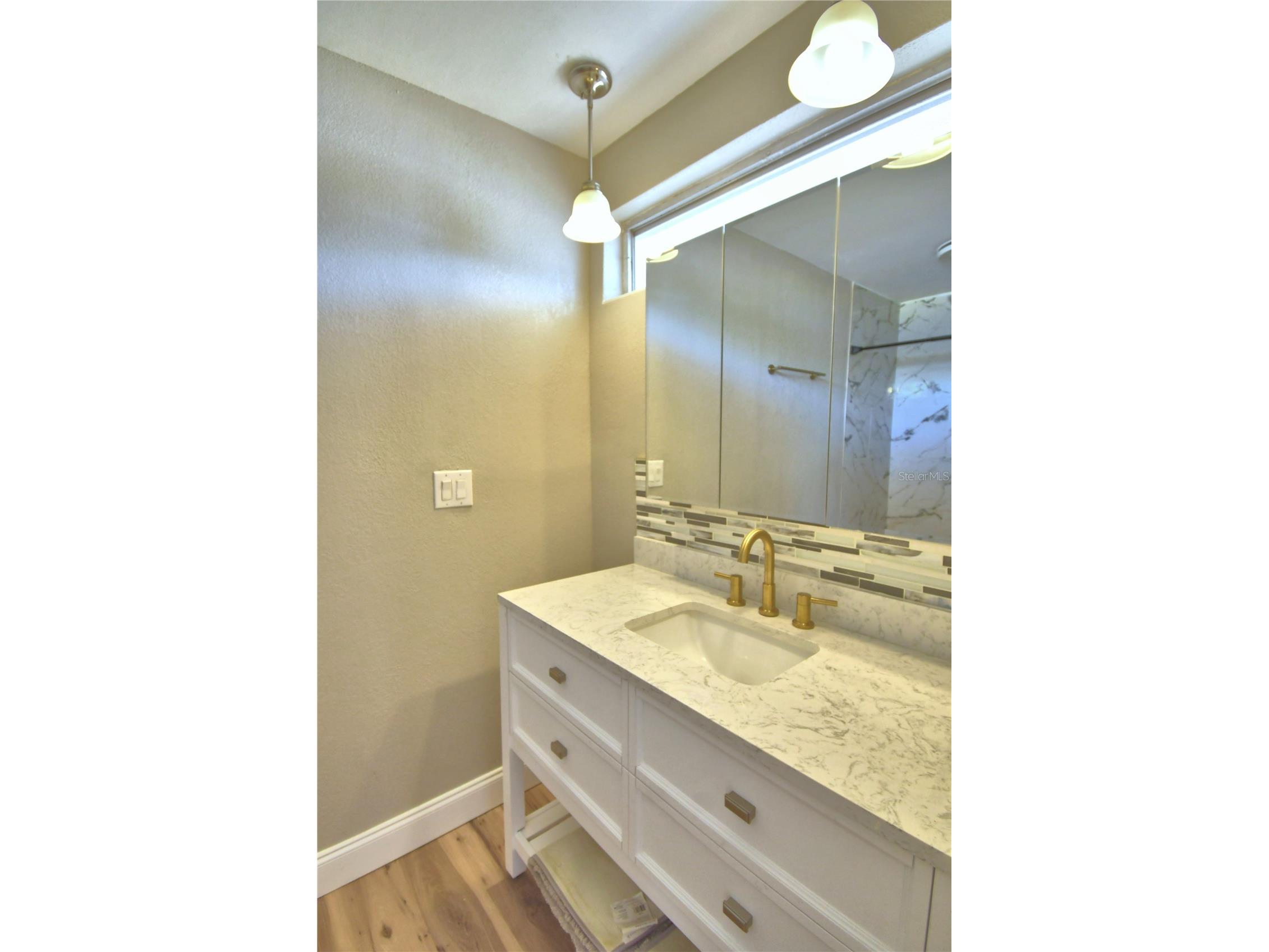 3553 Center Circle Largo FL 33774 A4692993 image25