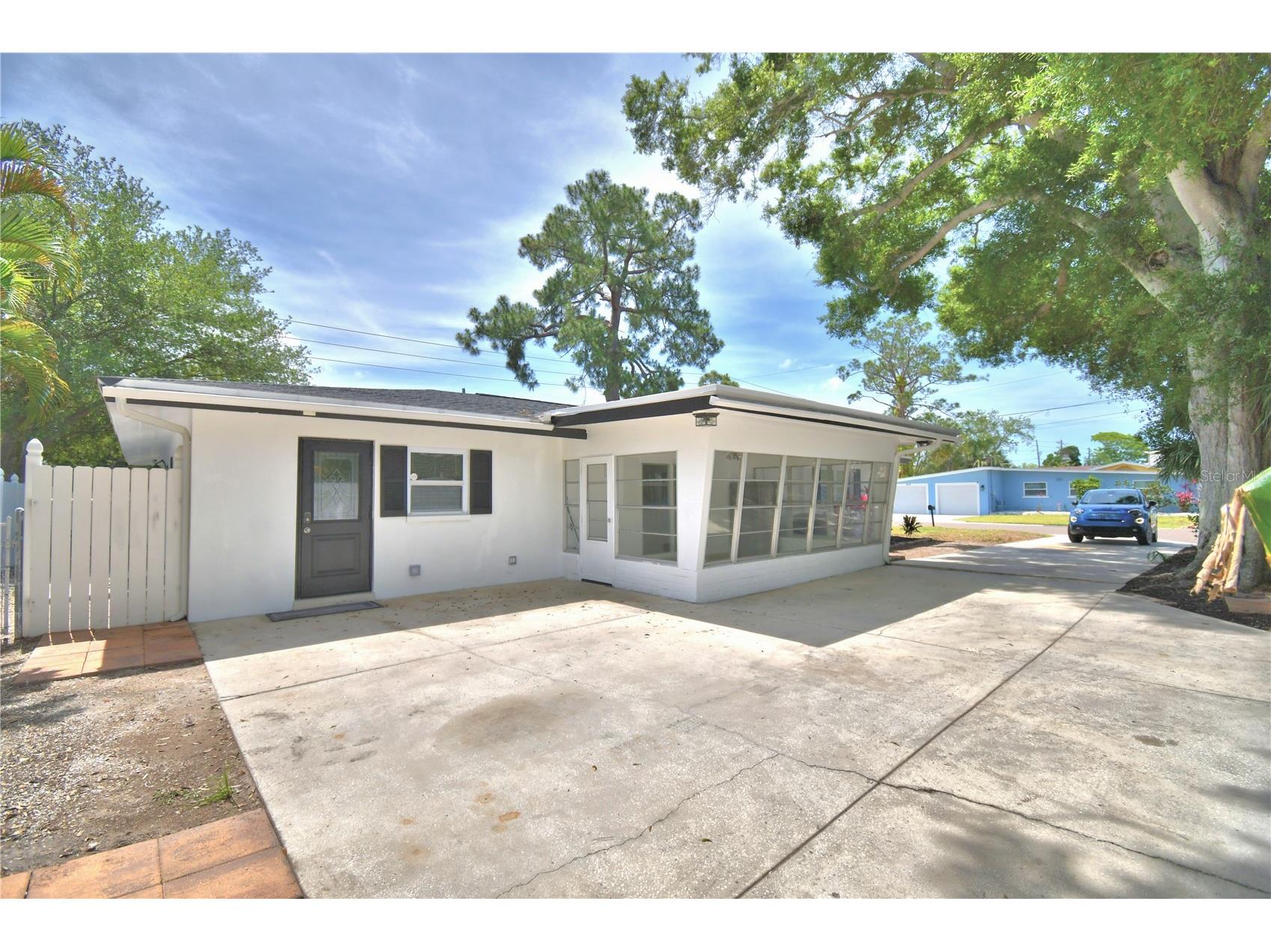 3553 Center Circle Largo FL 33774 A4692993 image3