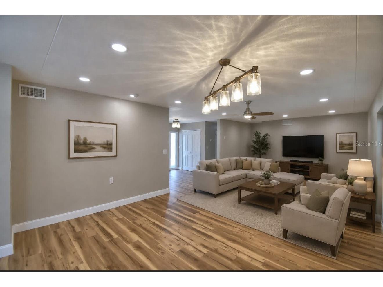 3553 Center Circle Largo FL 33774 A4692993 image31