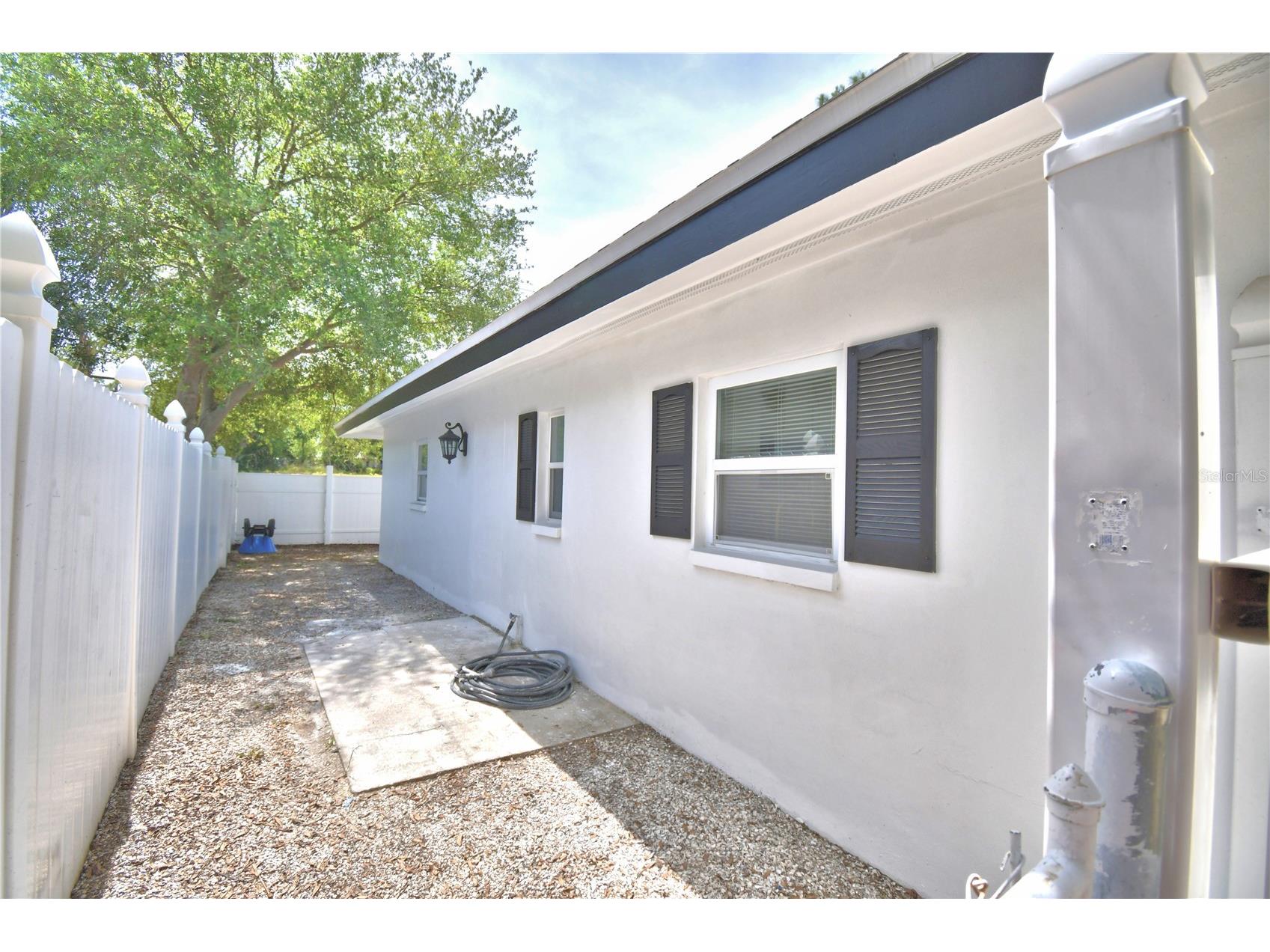 3553 Center Circle Largo FL 33774 A4692993 image9
