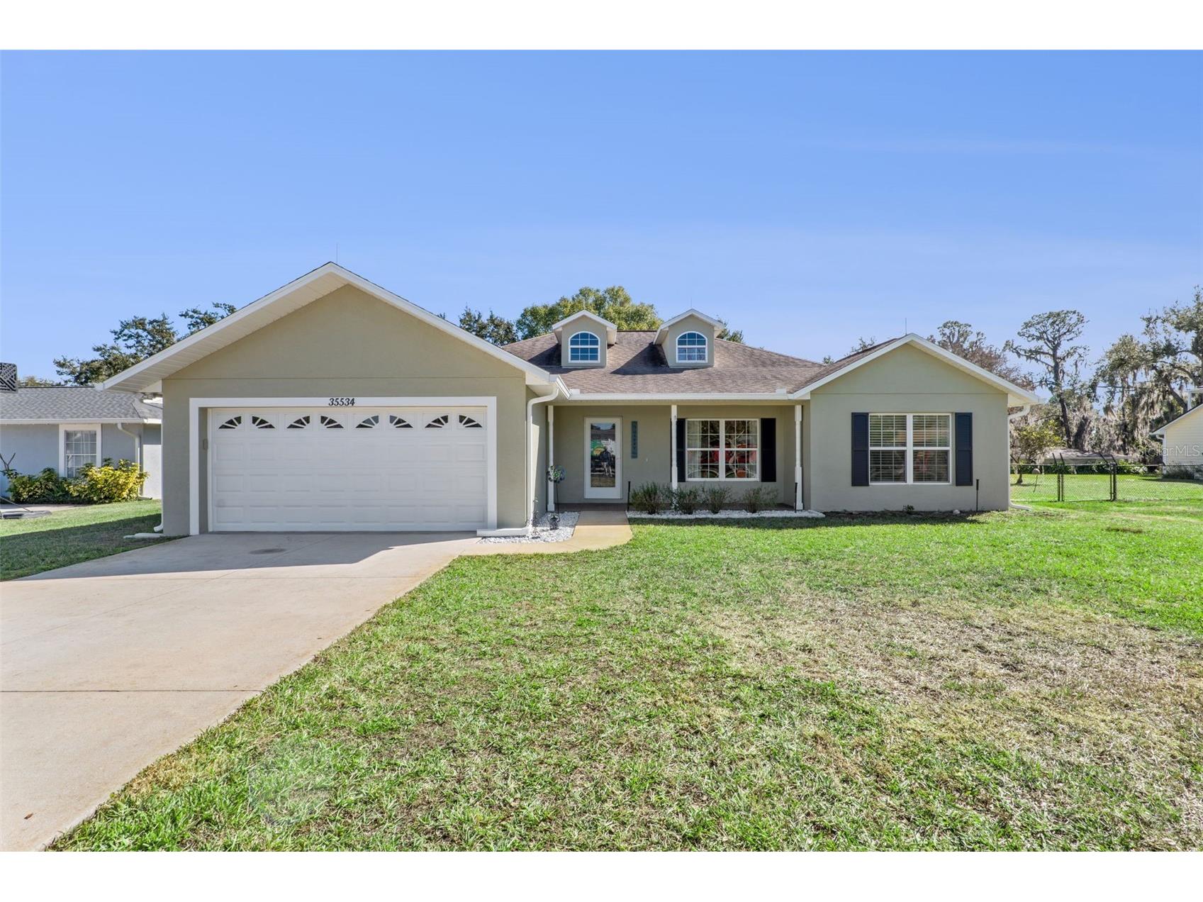 35534 Cedar Lane Leesburg FL 34788 - CANAL TO LAKE EUSTIS O6375685 image1