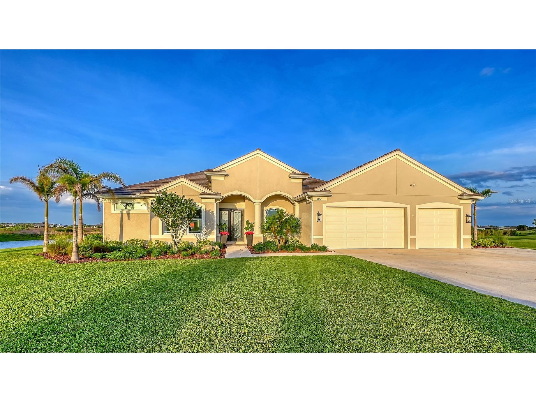 3554 Recurve Circle Sarasota FL 34240 A4691847 image1