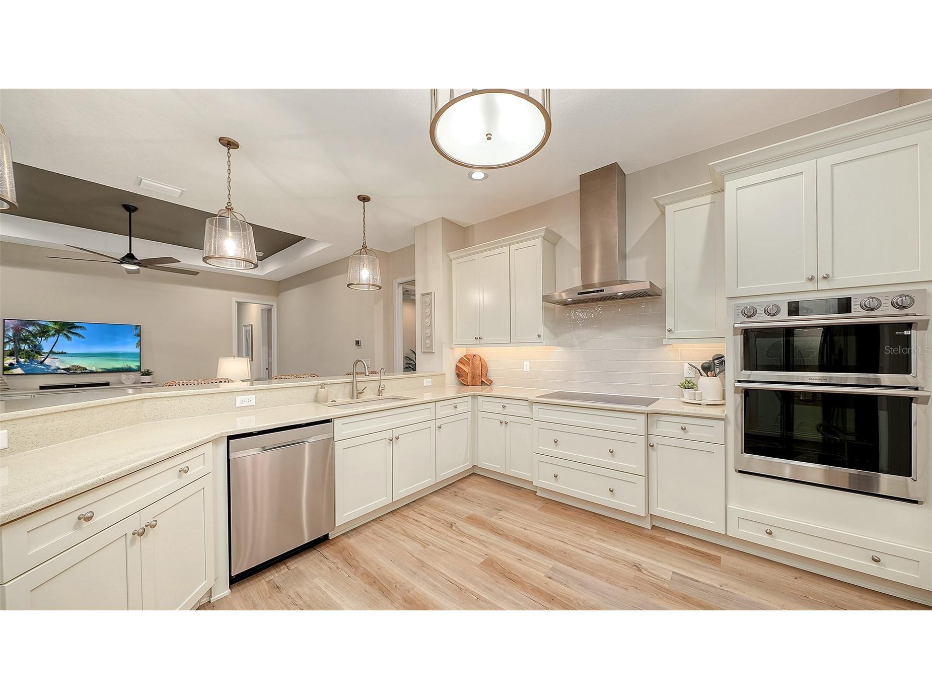 3554 Recurve Circle Sarasota FL 34240 A4691847 image23