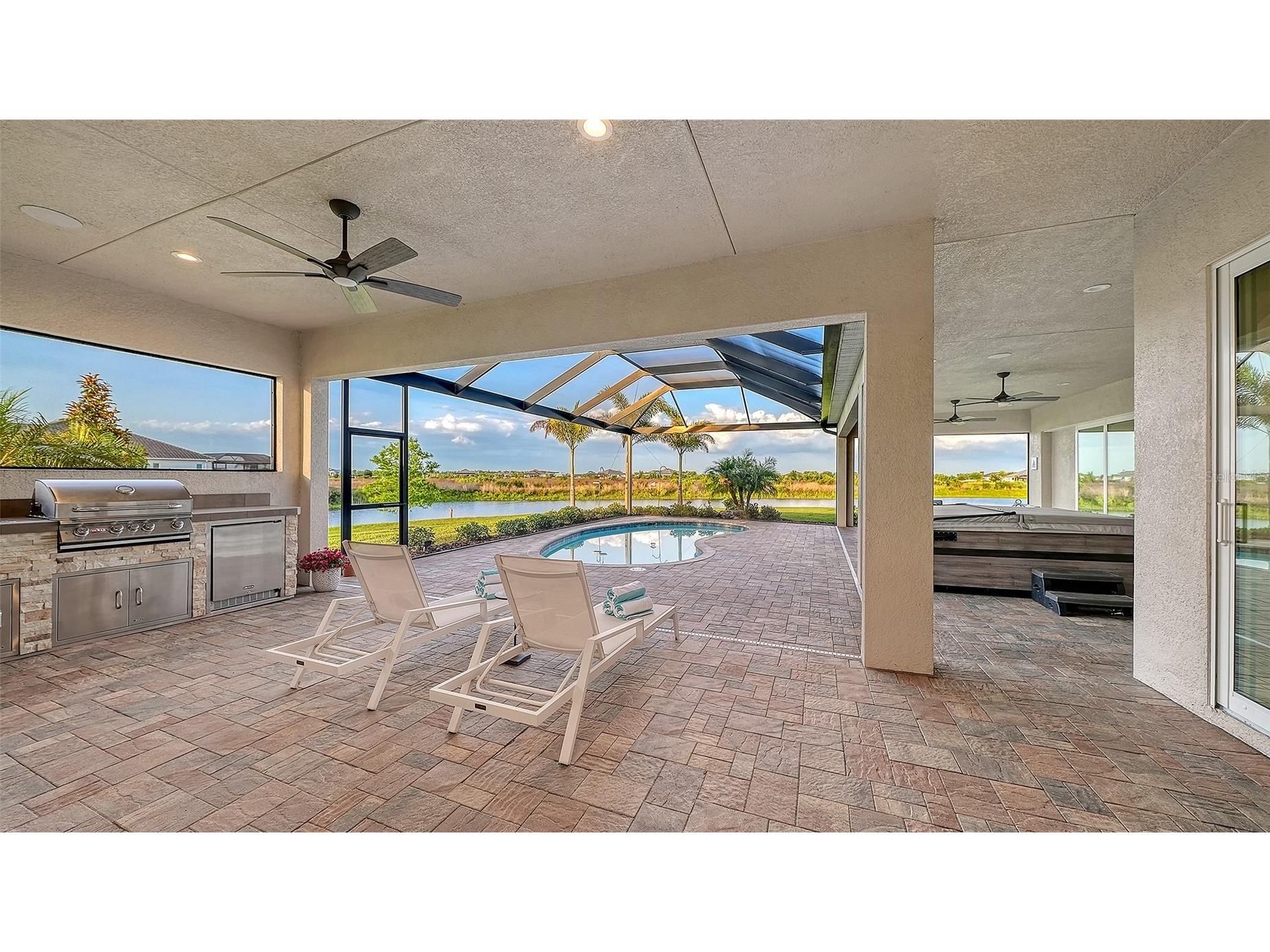 3554 Recurve Circle Sarasota FL 34240 A4691847 image54