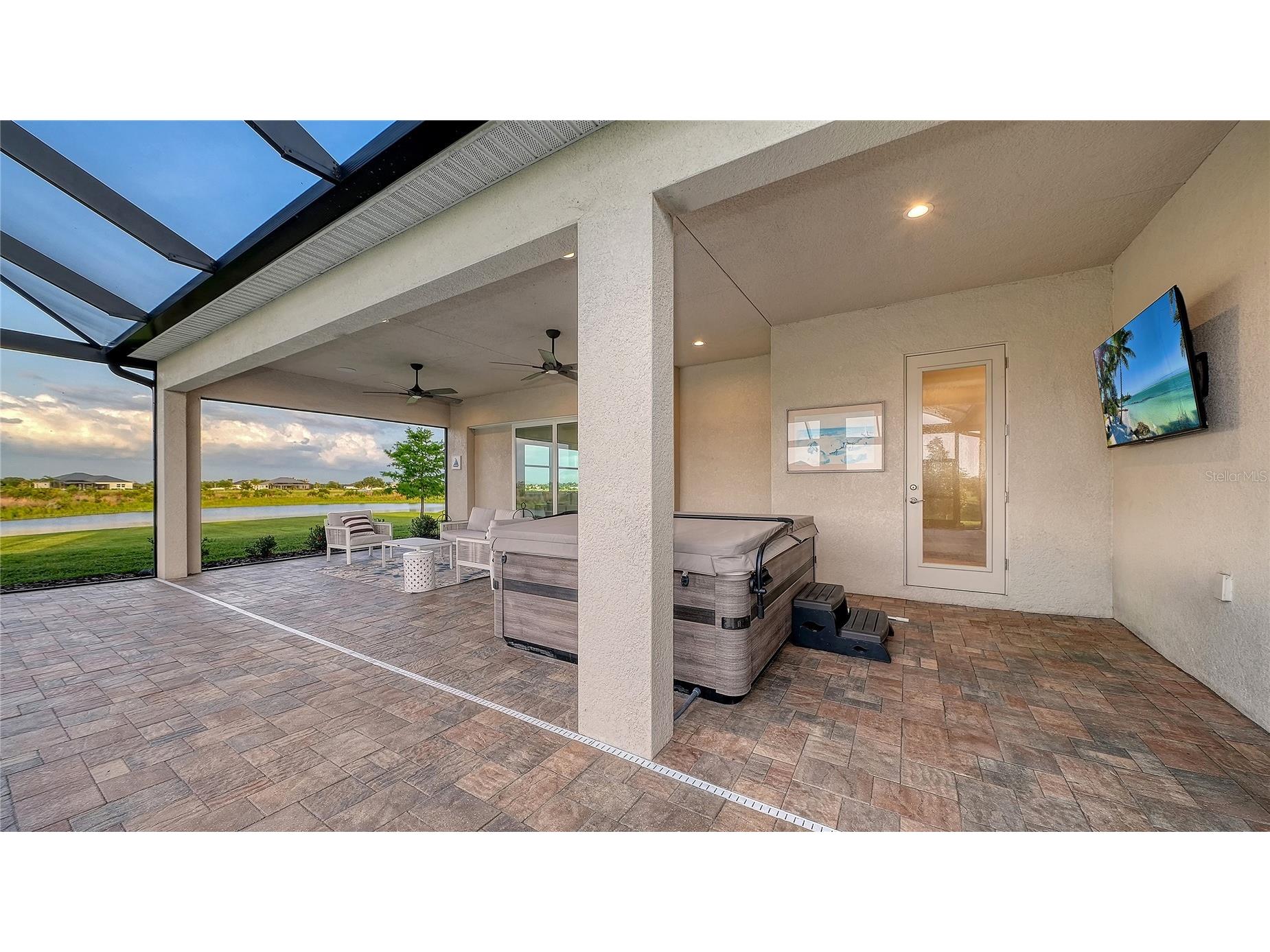 3554 Recurve Circle Sarasota FL 34240 A4691847 image56