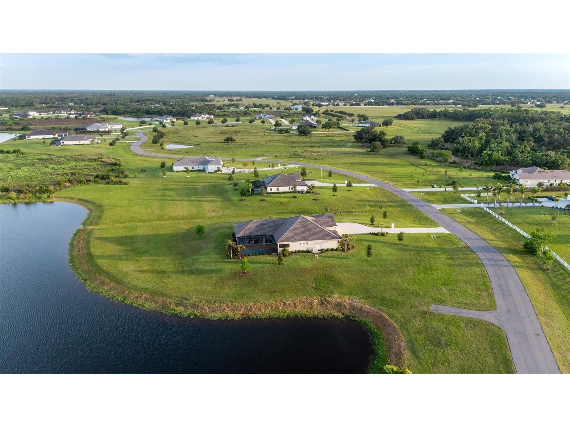 3554 Recurve Circle Sarasota FL 34240 A4691847 image81