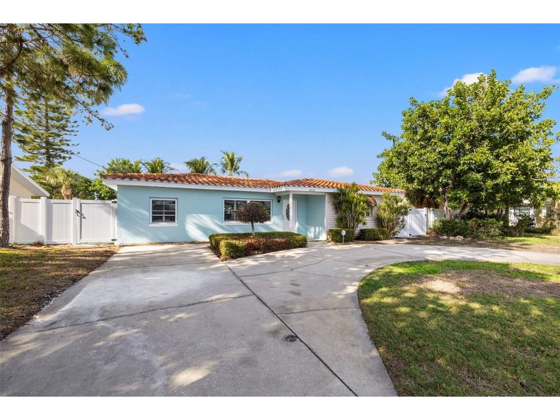 3555 Belle Vista Drive E Saint Pete Beach FL 33706 TB8382862 image3