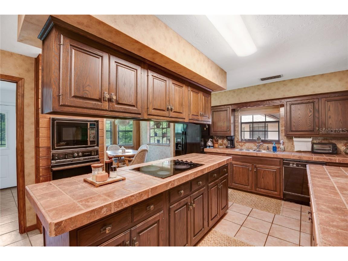 3555 SW 24th Avenue Road Ocala FL 34471 OM704192 image38