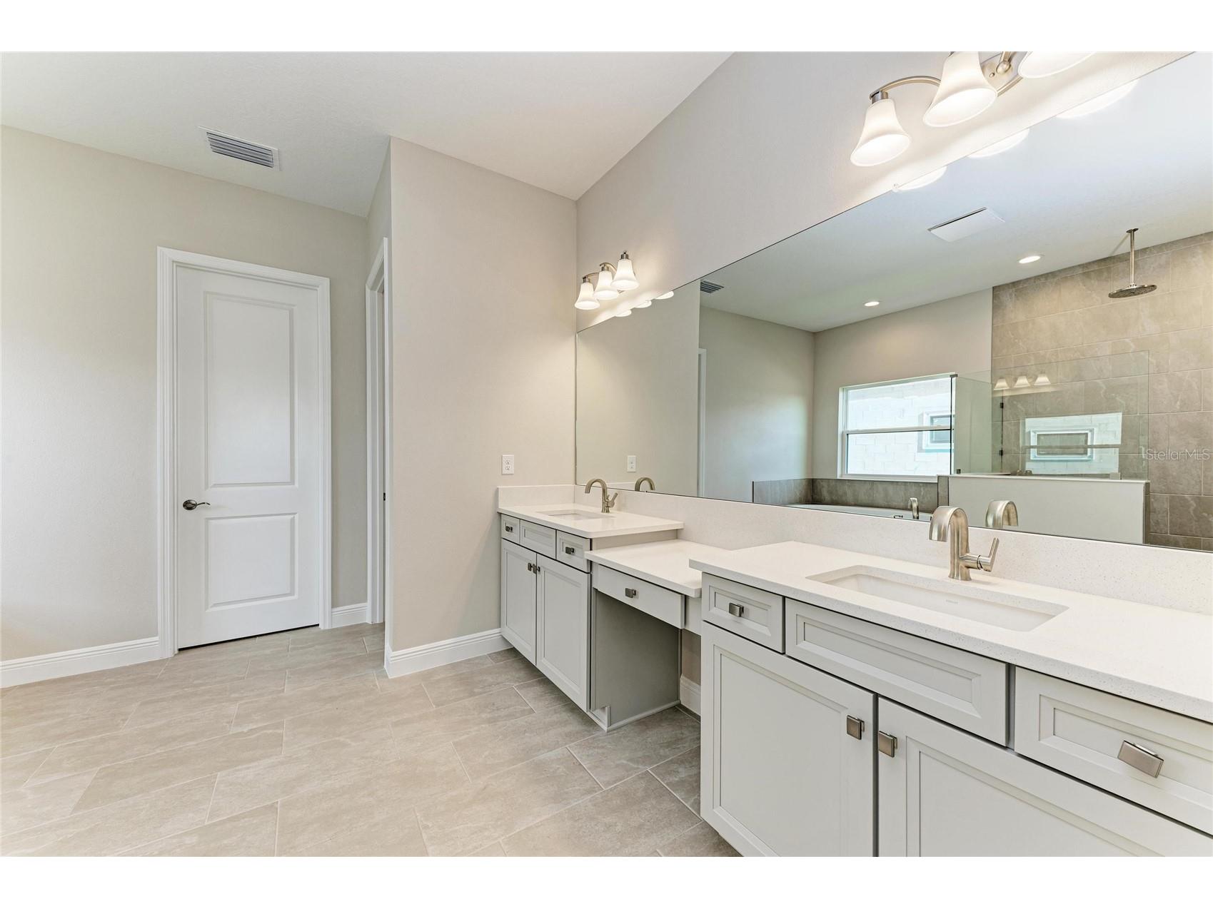 35564 Big Hawk Drive Zephyrhills FL 33541 TB8454936 image7