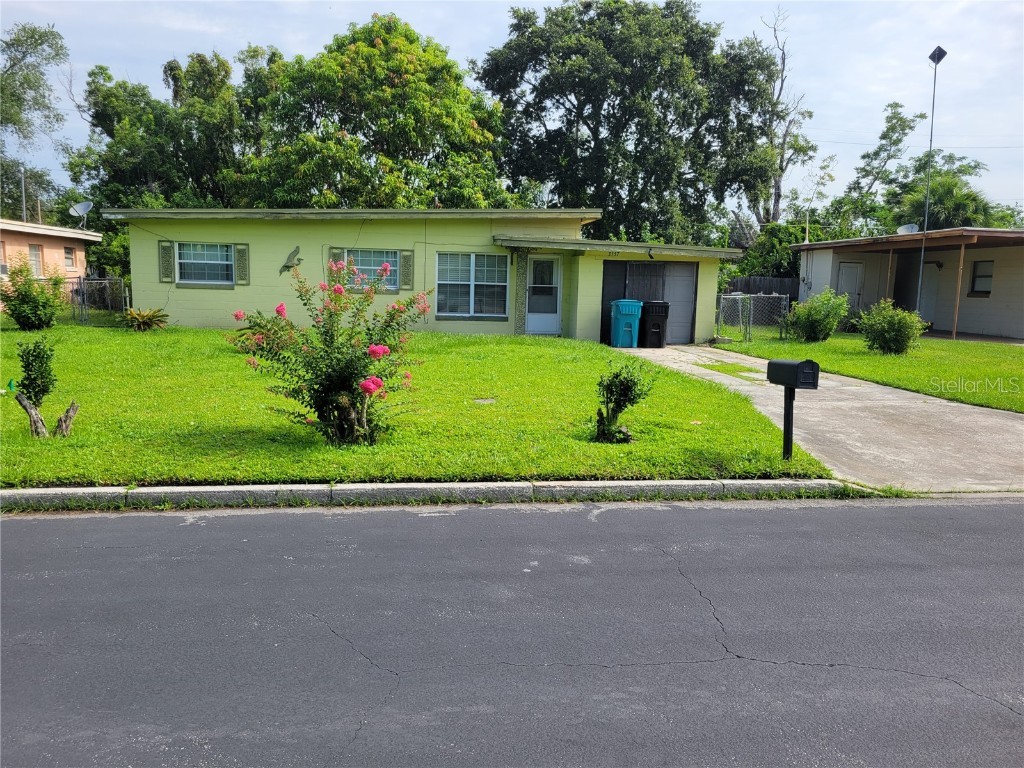 3557 Hage Way Orlando FL 32805 O6130671 image1