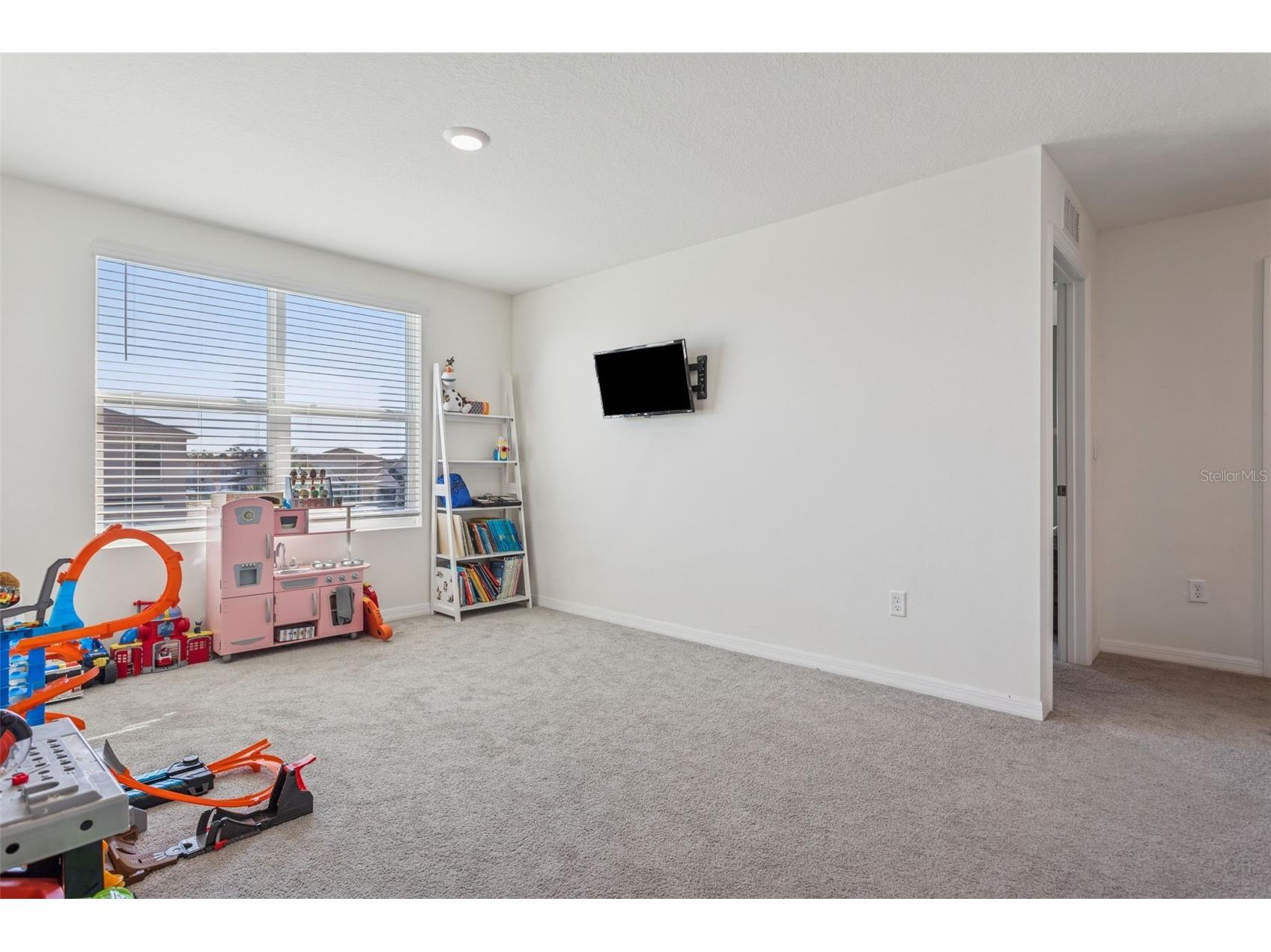 35571 Doveland Drive Zephyrhills FL 33541 TB8466434 image12