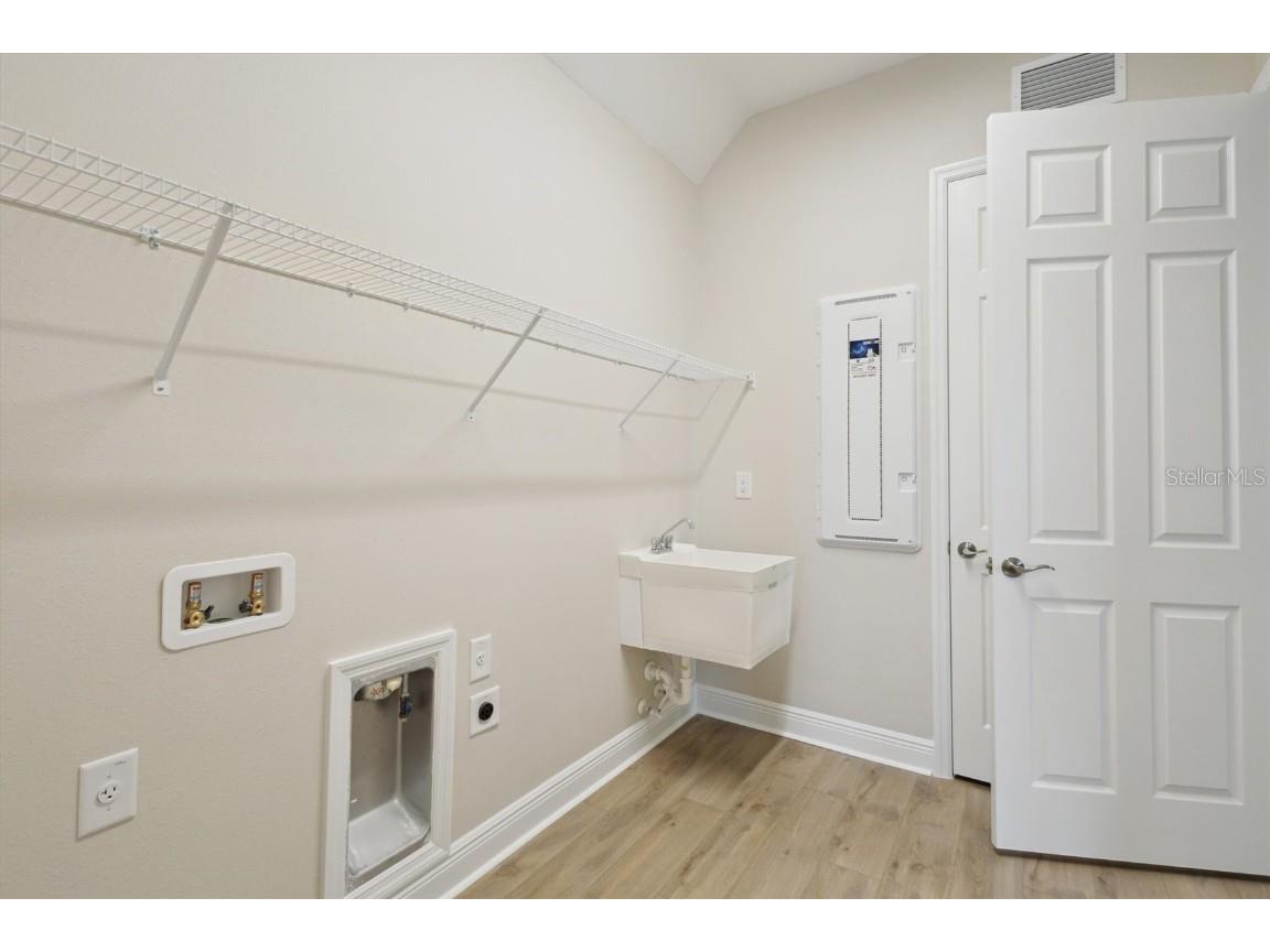 35571 Stableton Lane Zephyrhills FL 33541 TB8386753 image18