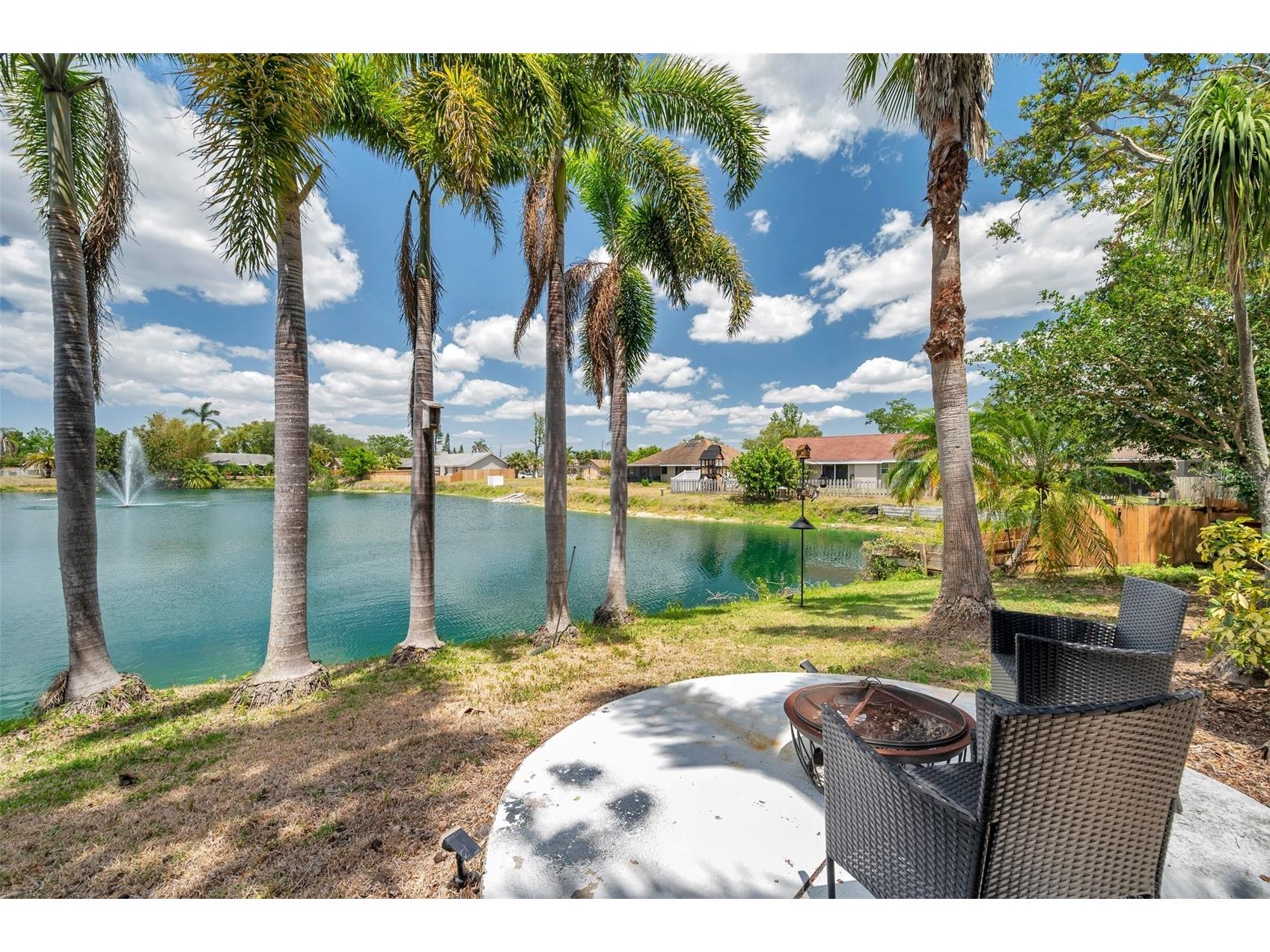 3558 65th Avenue Circle E Sarasota FL 34243 TB8448727 image1