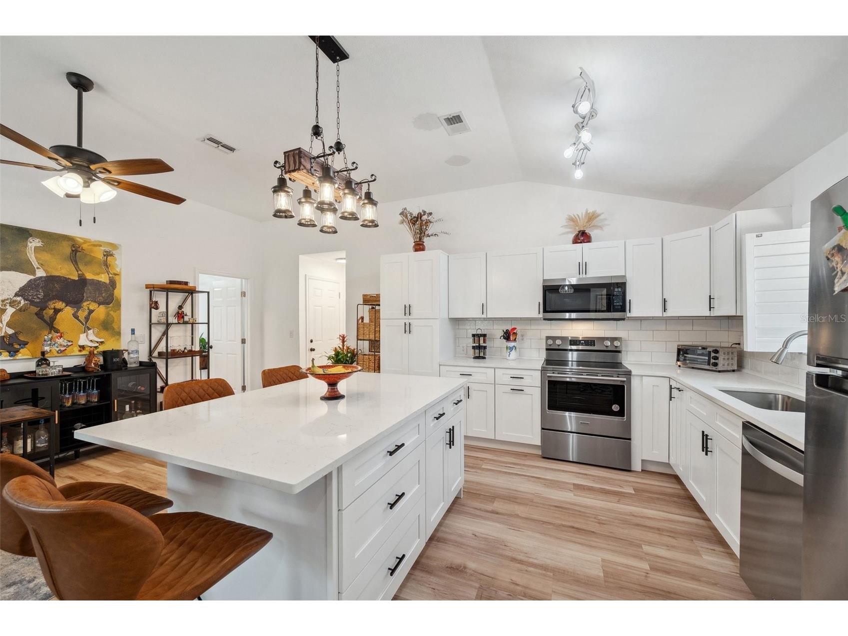 3558 65th Avenue Circle E Sarasota FL 34243 TB8448727 image7