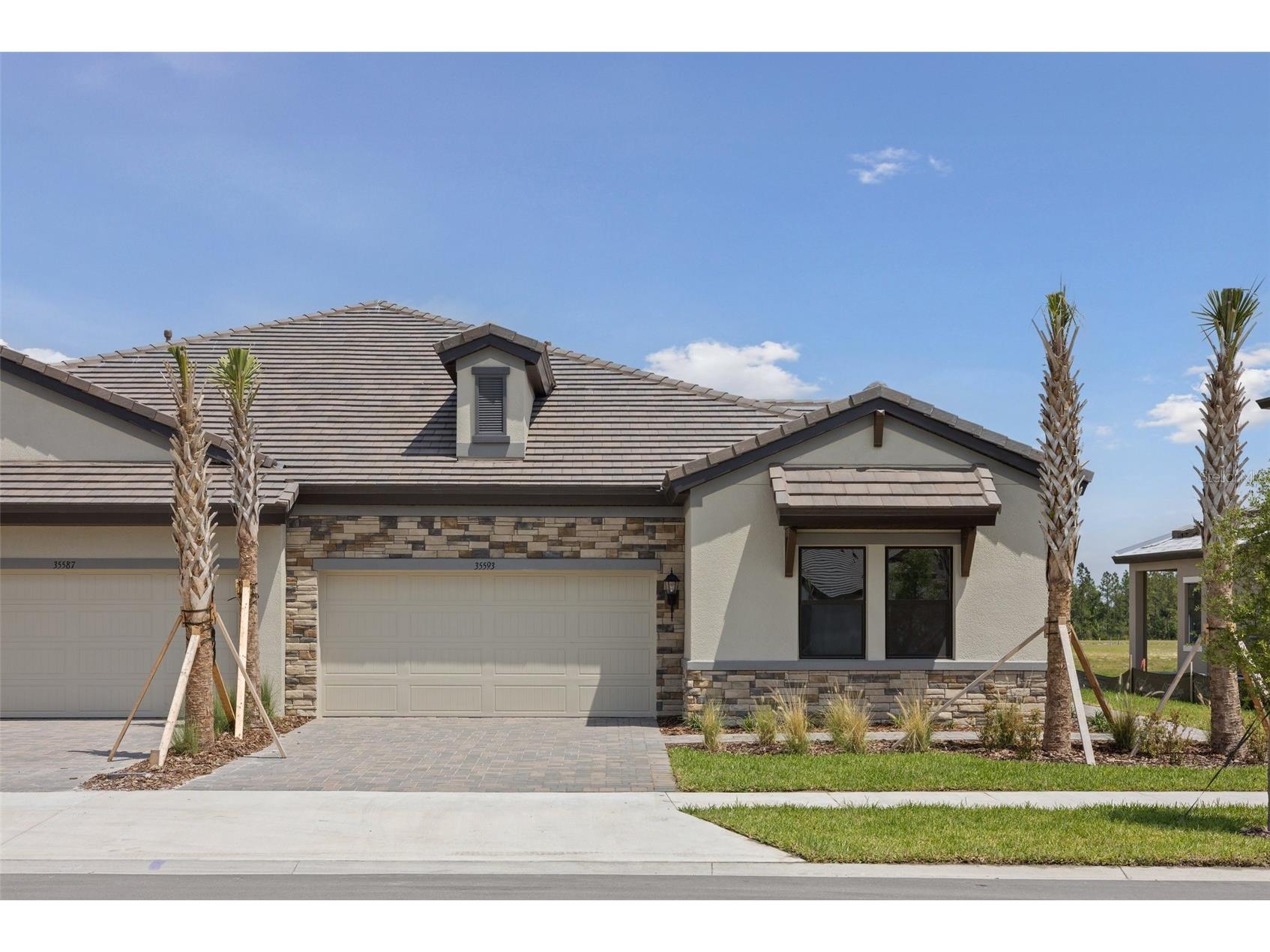 35593 Stableton Lane Zephyrhills FL 33541 TB8360453 image1