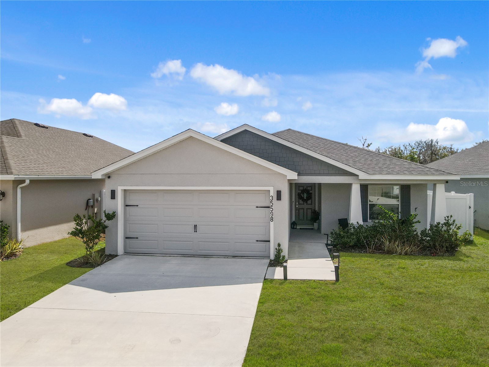 35598 Bellington Boulevard Zephyrhills FL 33541 O6387647 image2
