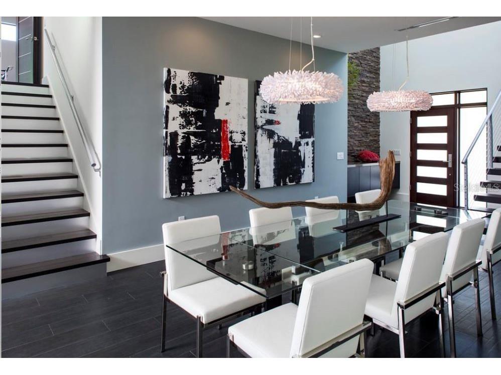 356 Bayview Drive NE Saint Petersburg FL 33704 TB8450369 image13