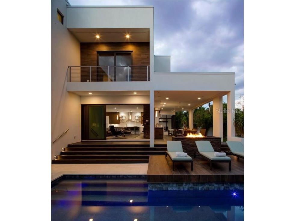 356 Bayview Drive NE Saint Petersburg FL 33704 TB8450369 image32