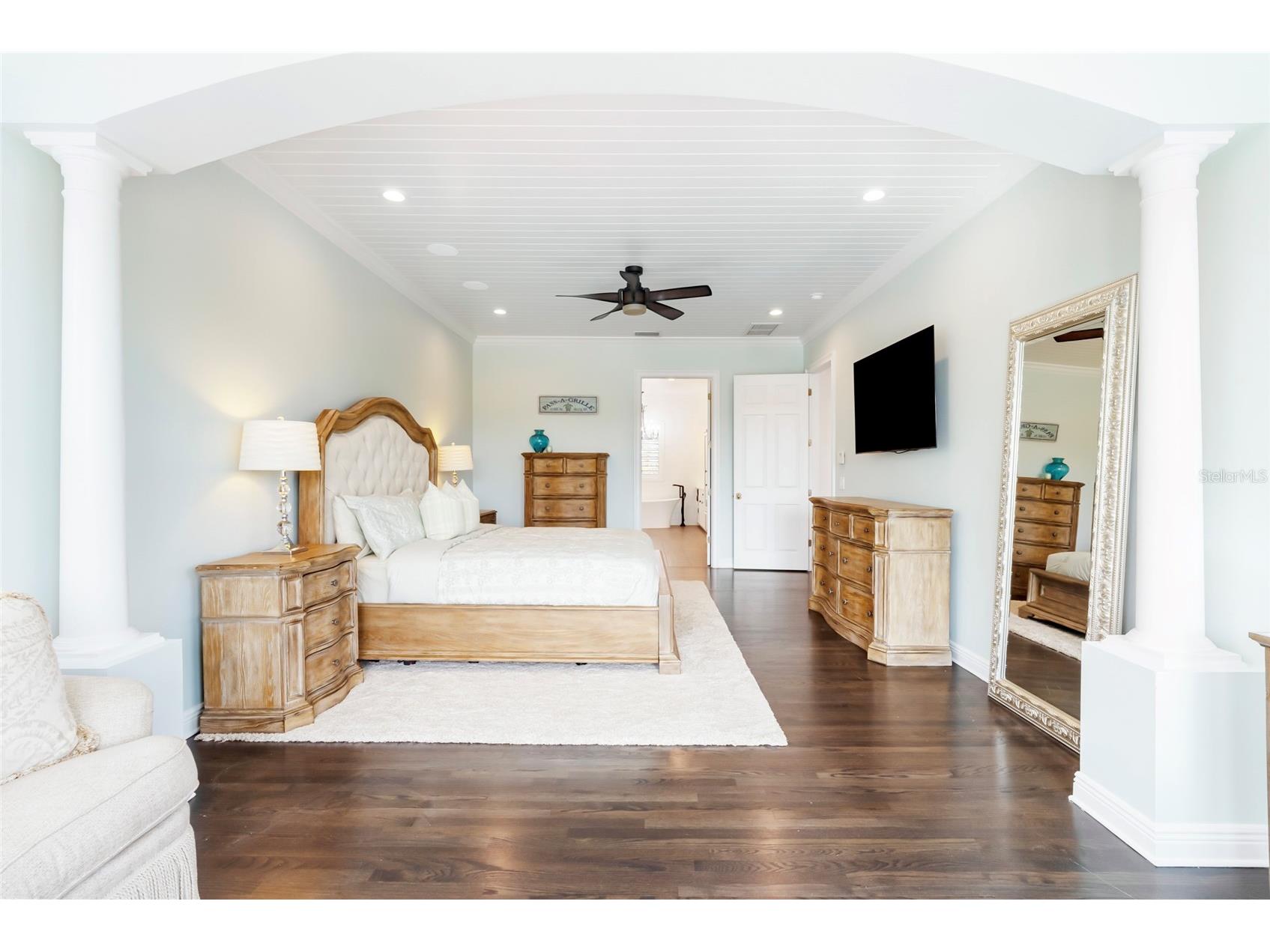 356 Belleair Drive NE Saint Petersburg FL 33704 - VINOY GOLF COURSE TB8500020 image28