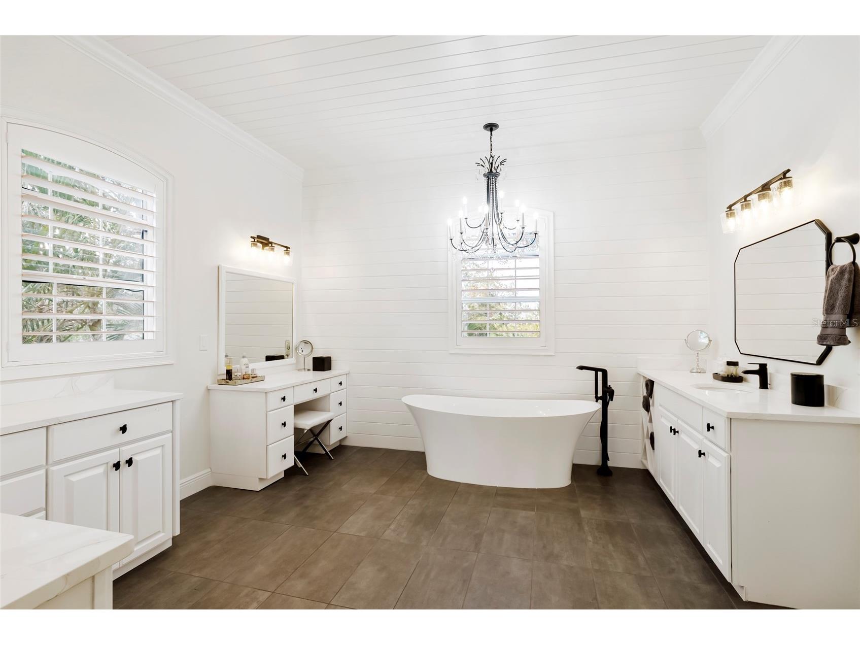 356 Belleair Drive NE Saint Petersburg FL 33704 - VINOY GOLF COURSE TB8500020 image35