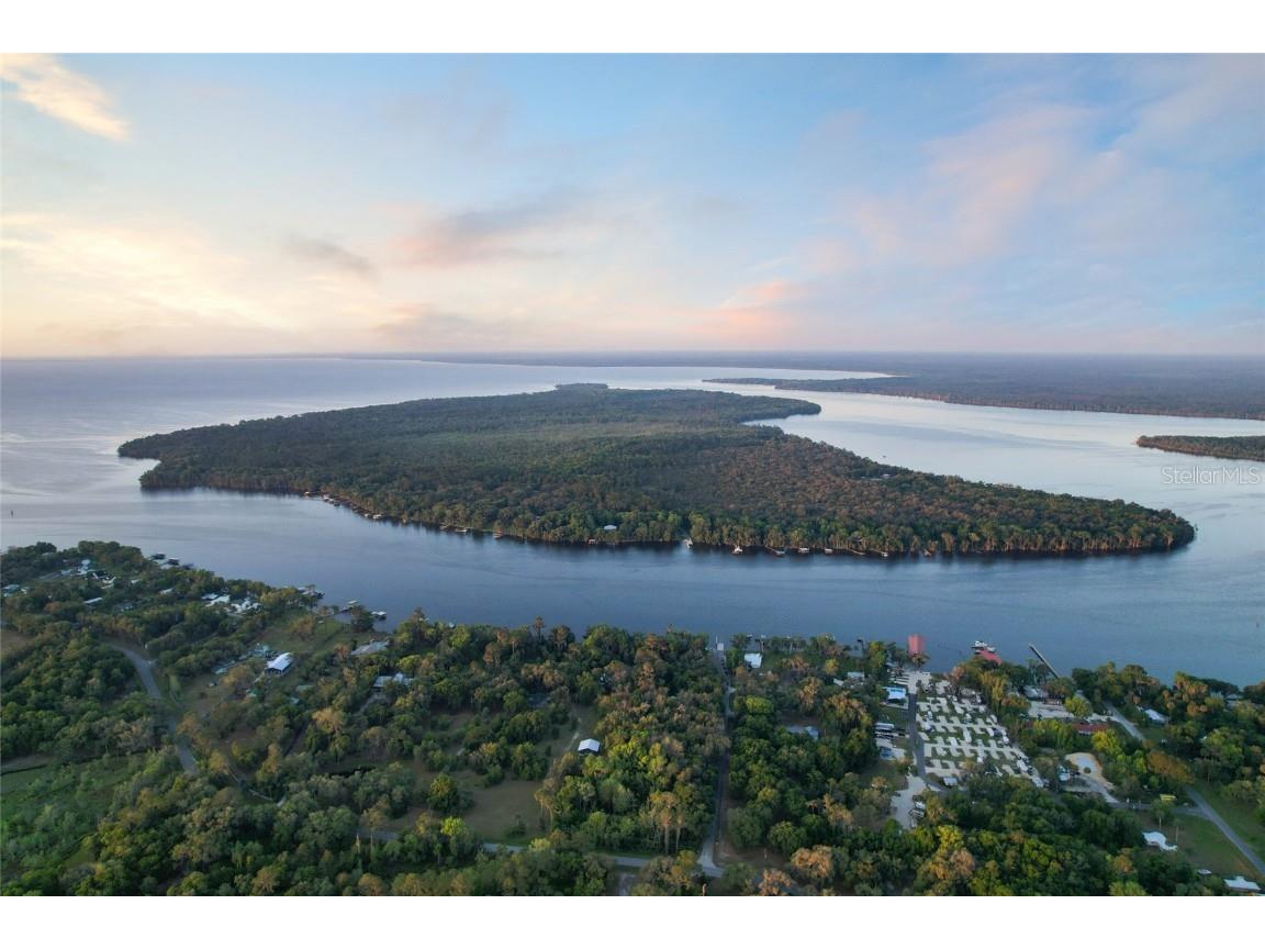 356 Drayton Island Road Georgetown FL 32139 - LAKE GEORGE / ST. JOHNS RIVER FC309078 image1