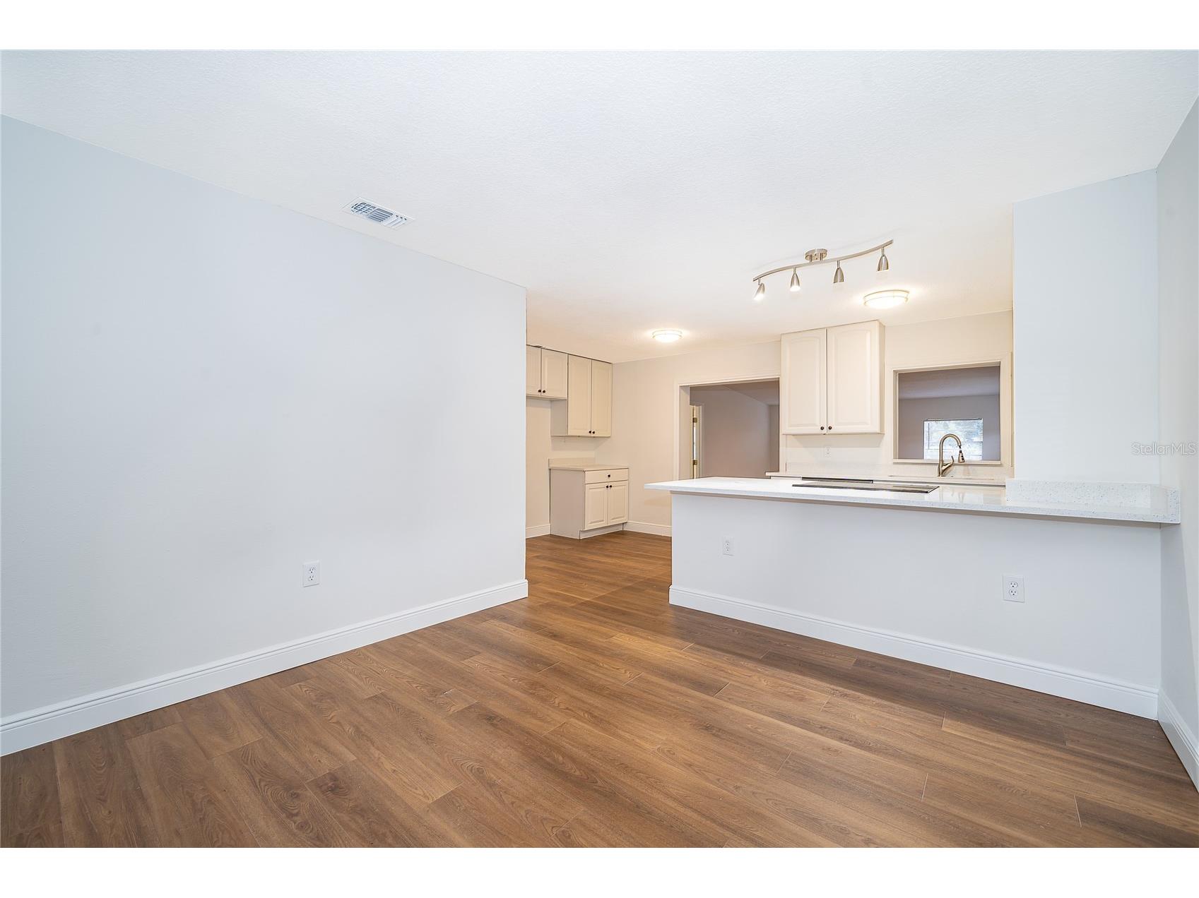 356 Fanfair Avenue Orlando FL 32811 O6373421 image4