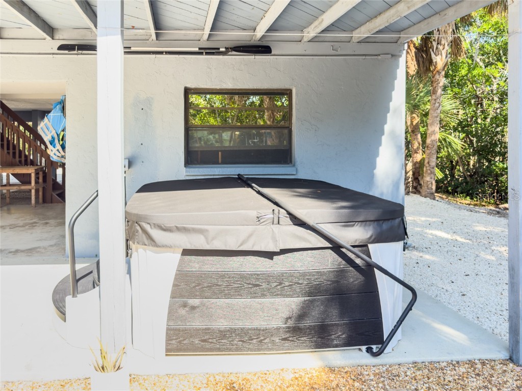 356 Island Circle Sarasota FL 34242 - GRAND CANAL A4673517 image34